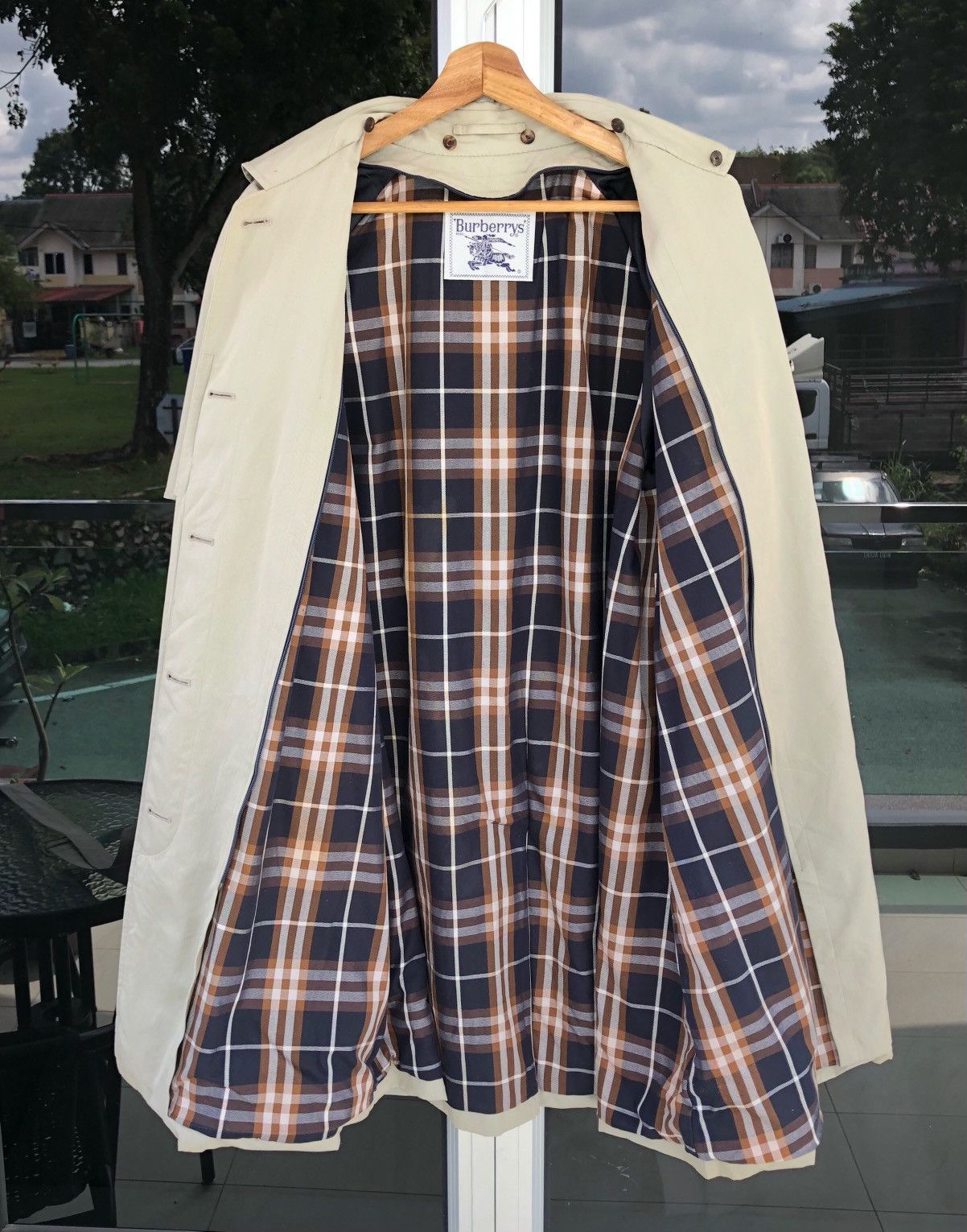 Burberry Vintage Burberrys Women’s Trench Jacket Size L / US 10 / IT 46 - 3 Thumbnail