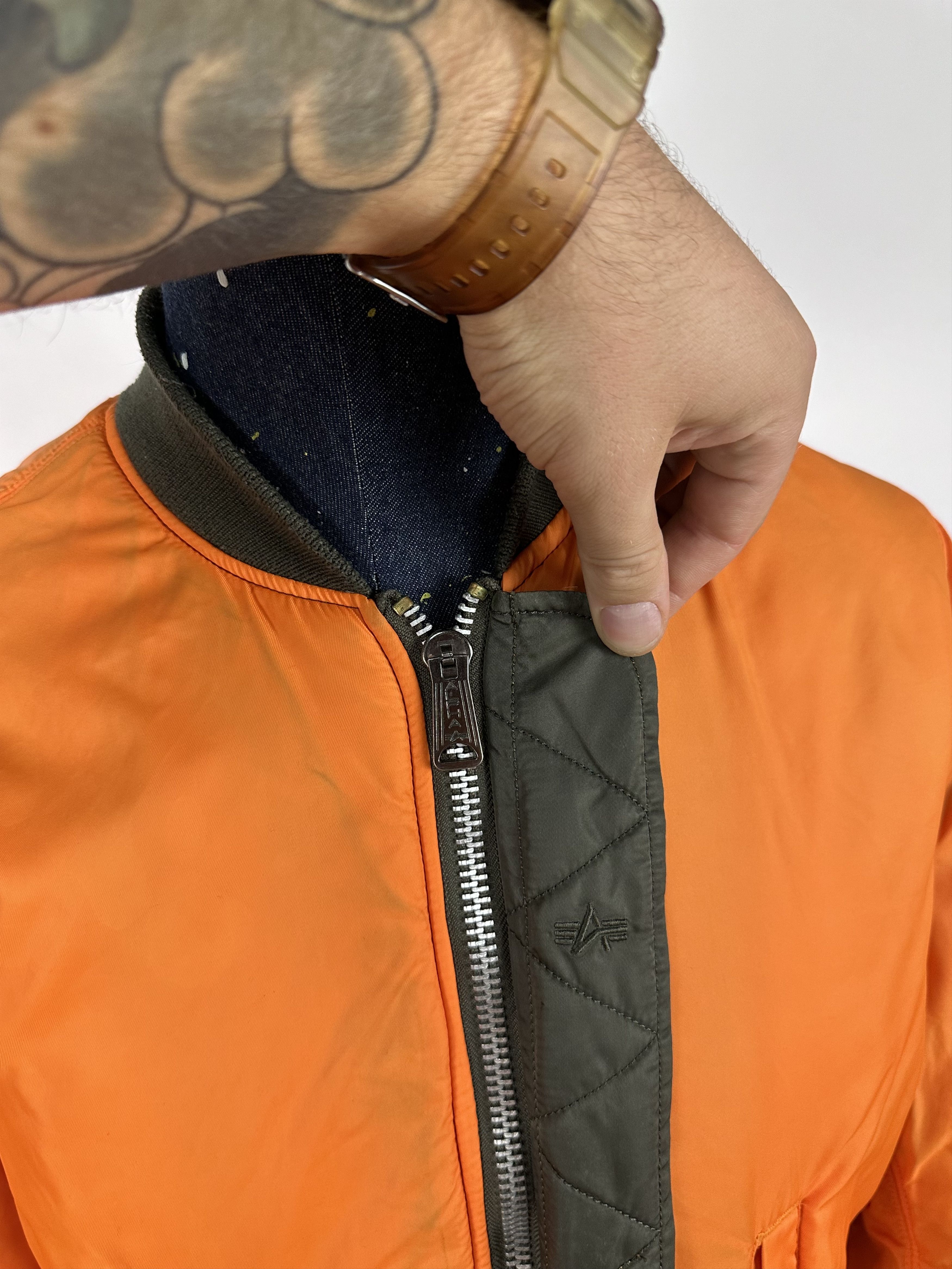 Alpha Industries × Grailed Alpha Industries Reversible Bomber Jacket Green MA-1 Flight Size US S / EU 44-46 / 1 - 11 Thumbnail
