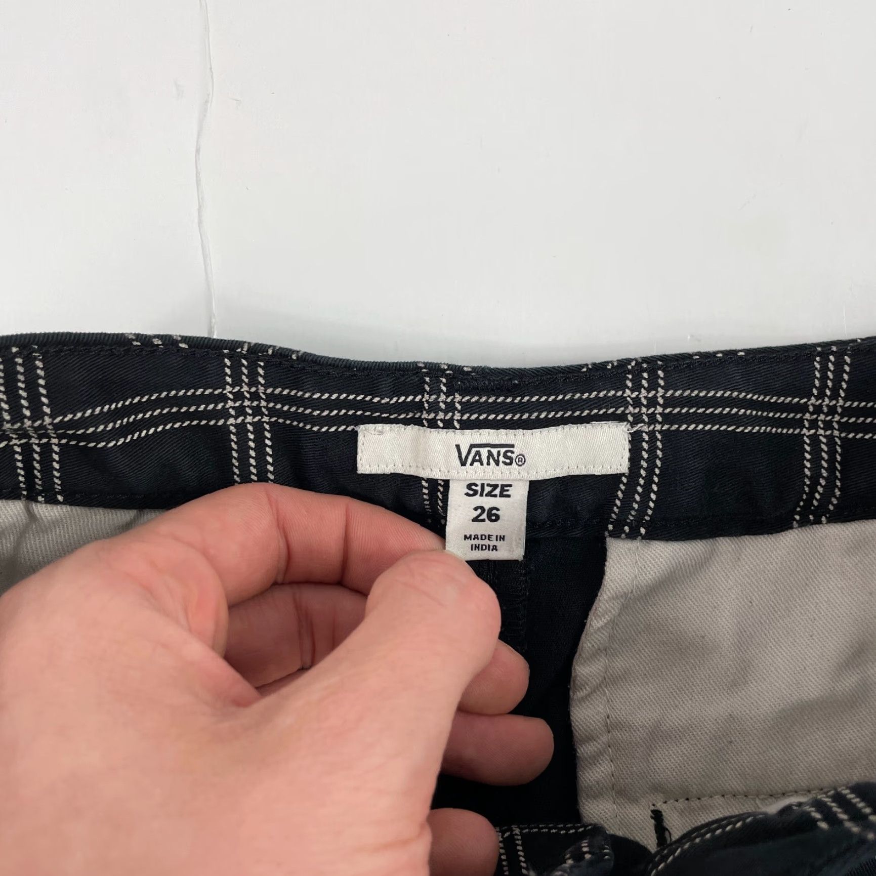 Vans VANS Pants Women 26 x 27 Black Breana Plaid Chino Straight Leg Skater Skateboard Size 26" / US 2 / IT 38 - 6 Thumbnail