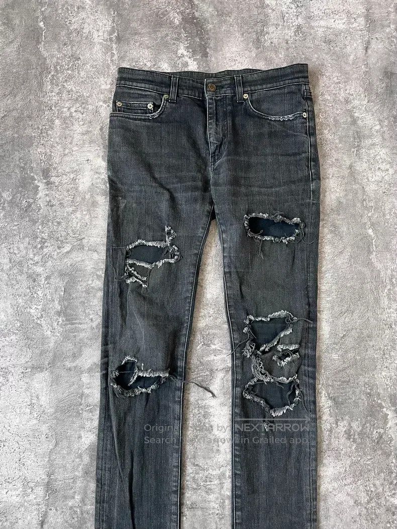 Saint Laurent Paris Saint Laurent Paris Cut-out worn-out denim jeans Size US 30 / EU 46 - 2 Thumbnail