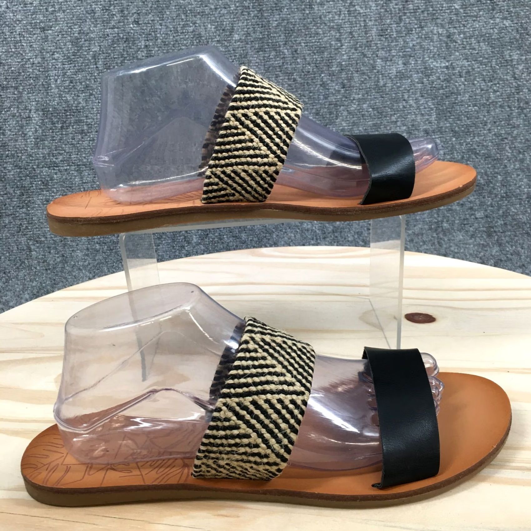 Dolce Vita DV by Dolce Vita Sandals Womens Slide Black Leather Two Strap Slip On Casual 11 Straps Leather DVSL etc Size US 11 / IT 41 - 2 Thumbnail