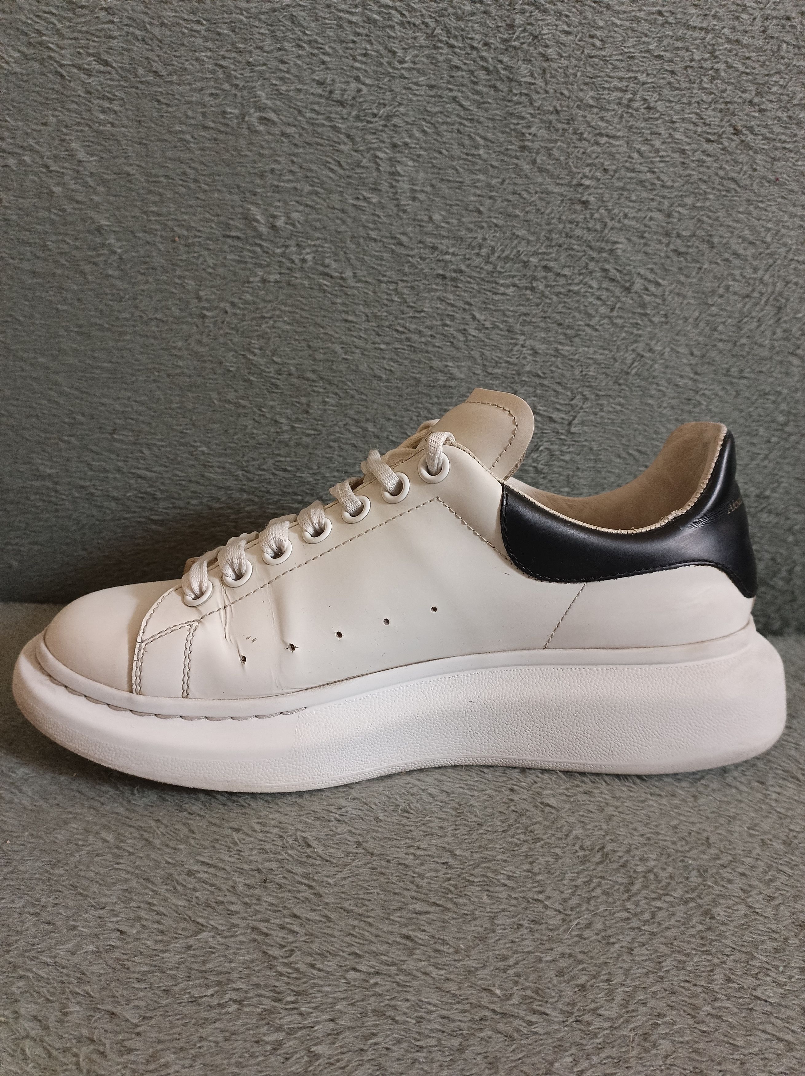Alexander McQueen Alexander McQueen Oversized Leather Sneakers EU41 Size US 7.5 / EU 40-41 - 3 Thumbnail