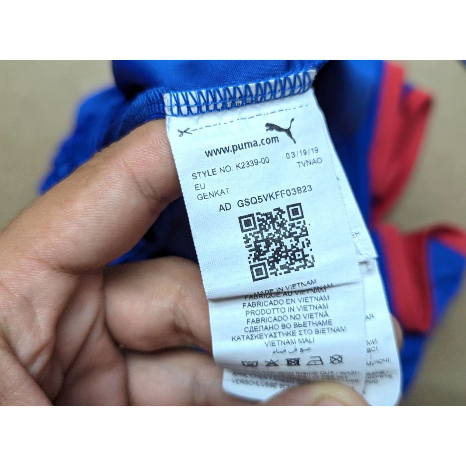 Puma PUMA Crystal Palace Football Shorts Mens S Blue 2019 Training Drawstring Athletic Quick Dry/Nylon Polyester - Vintage Size US 29 - 7 Thumbnail