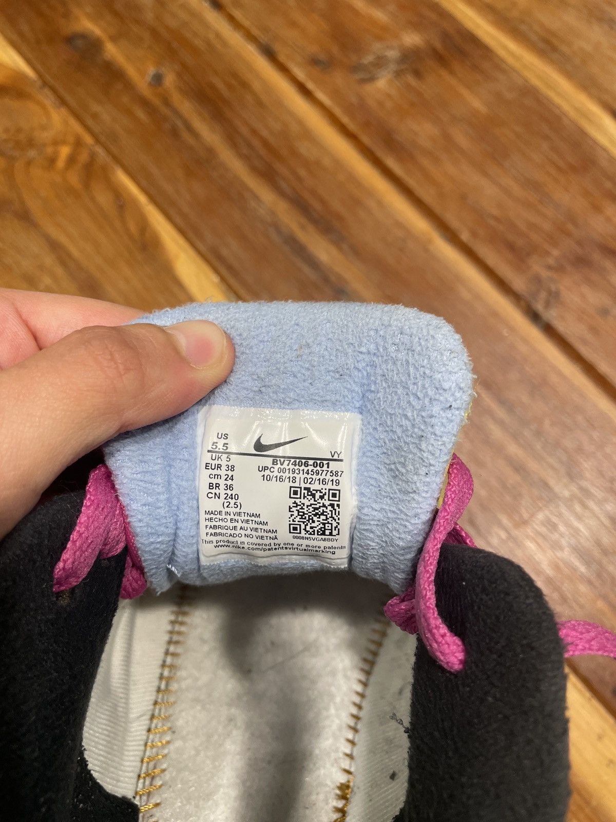 image of Nike Air Max 2 Shoes, Men's (Size 5.5)