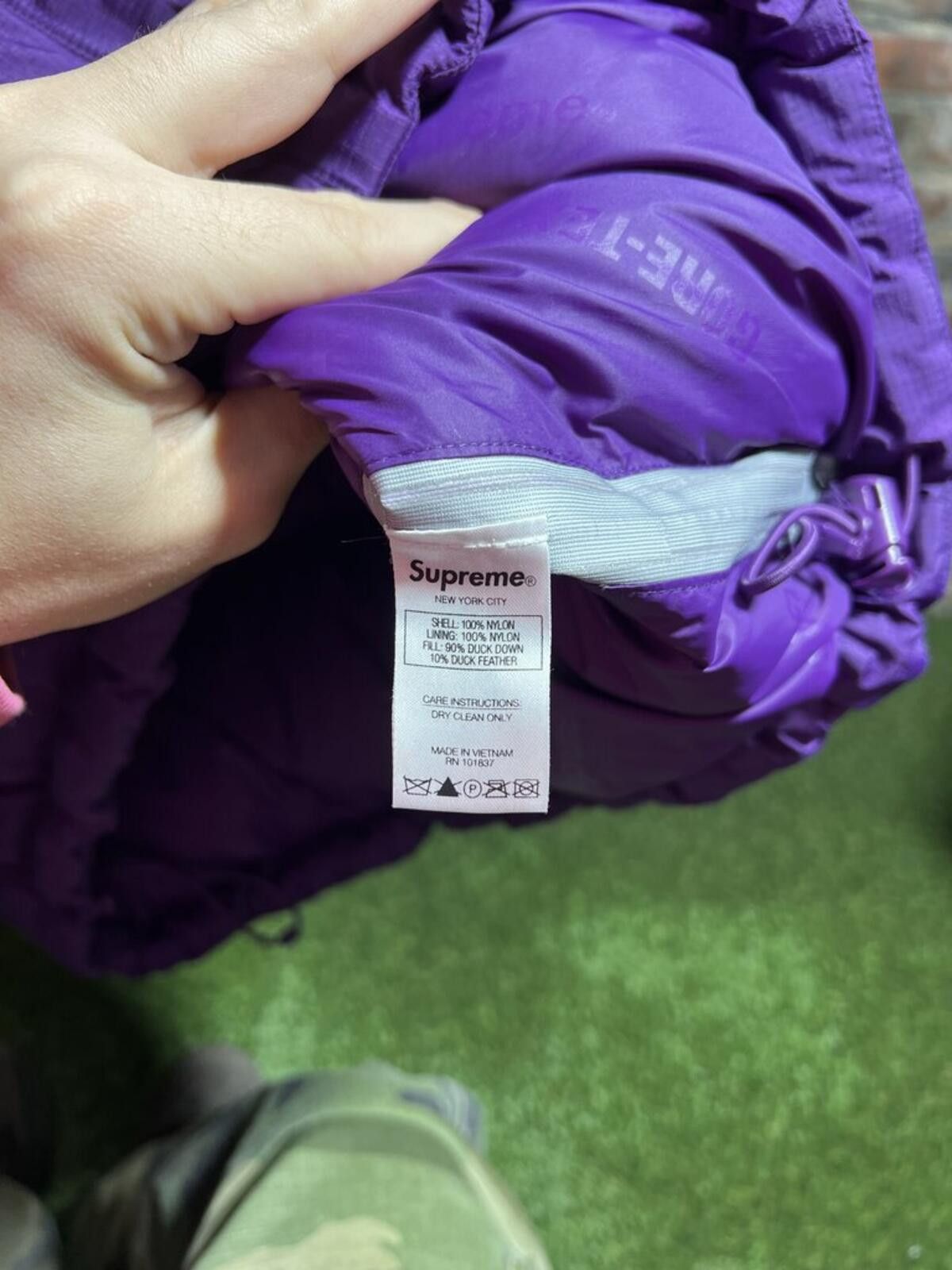 Supreme Supreme Purple Gortex Purple Puffer Sz. M Size ONE SIZE - 4 Thumbnail