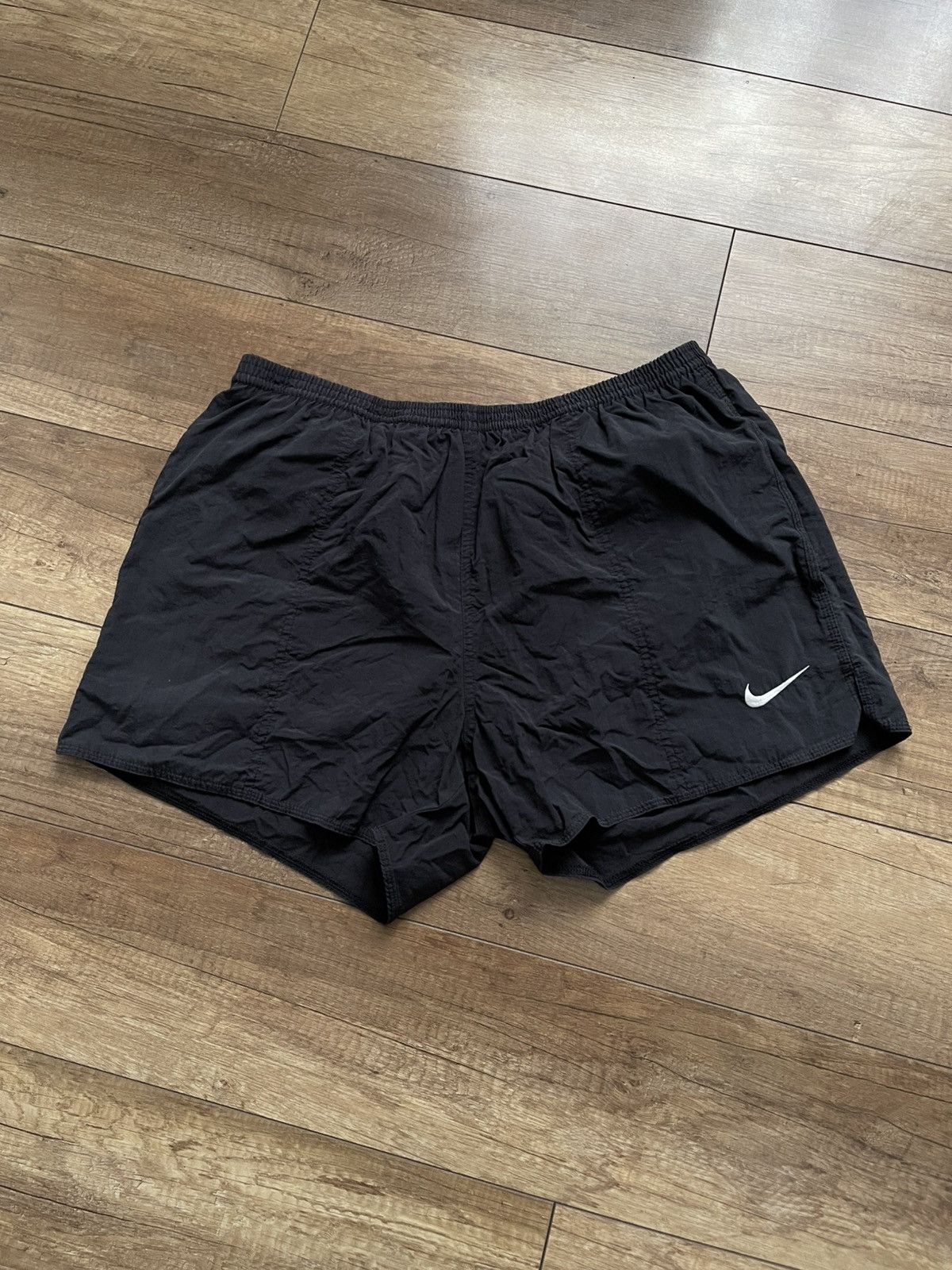 Nike Nike Nylon Shorts Vintage 90s Size US 36 / EU 52 - 1 Thumbnail