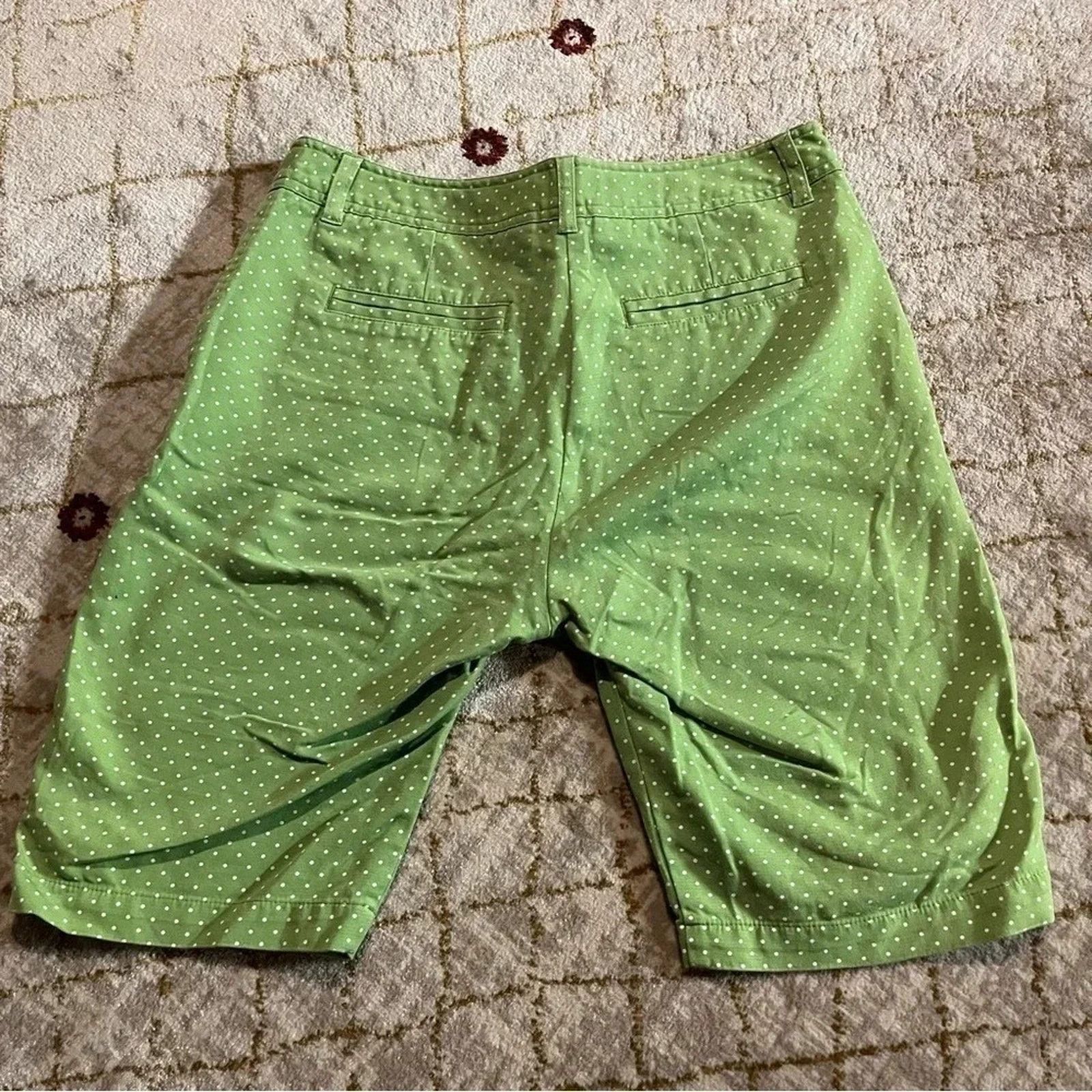 Charter Club Charter Club Slim It Up Bermuda Shorts SIZE 6 Size 28" / US 6 / IT 42 - 4 Thumbnail