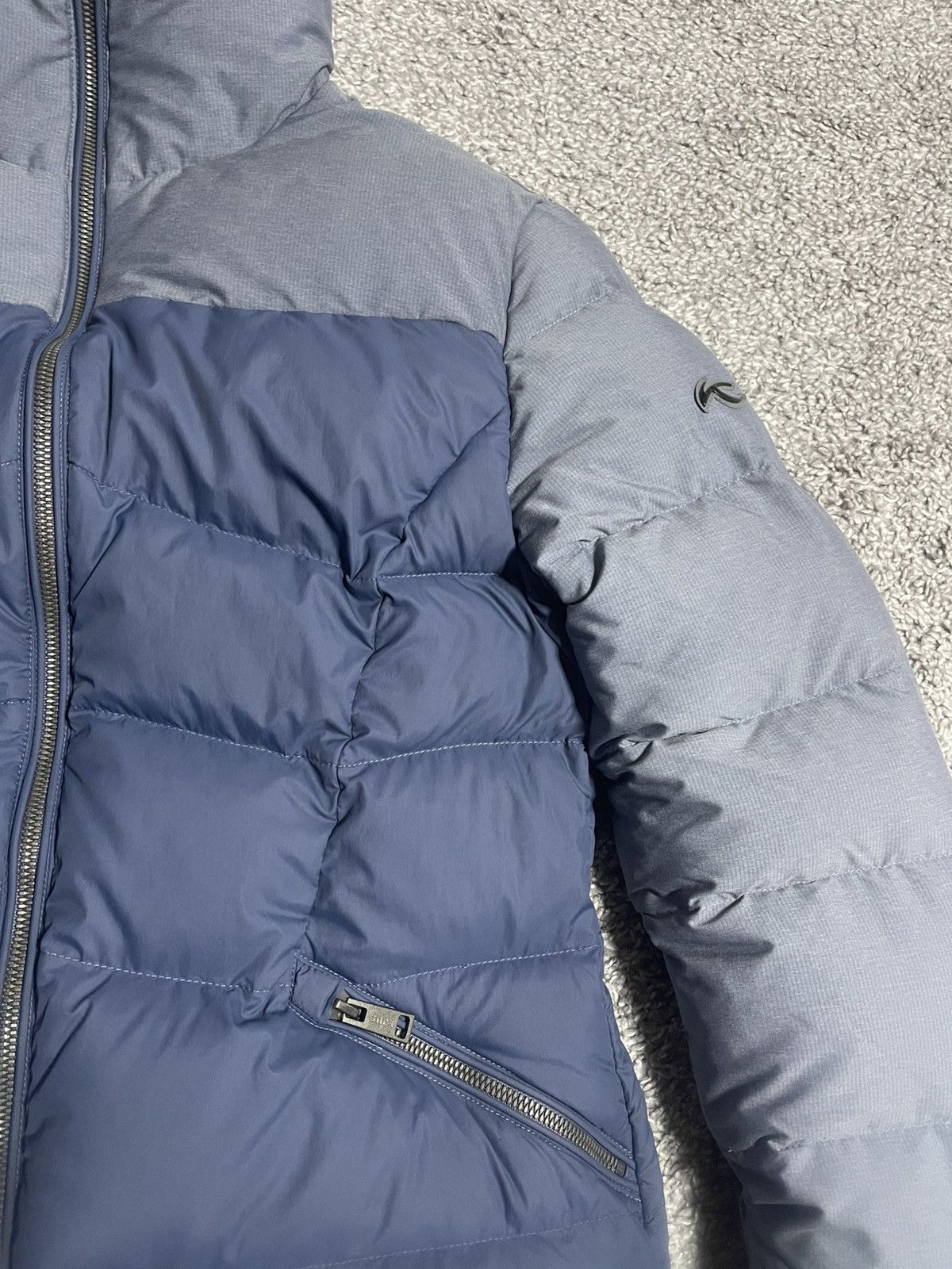 KJUS KJUS LADIES LUXURY VALS FULL ZIP DOWN SIZE M MSRP $500 Size M / US 6-8 / IT 42-44 - 3 Thumbnail