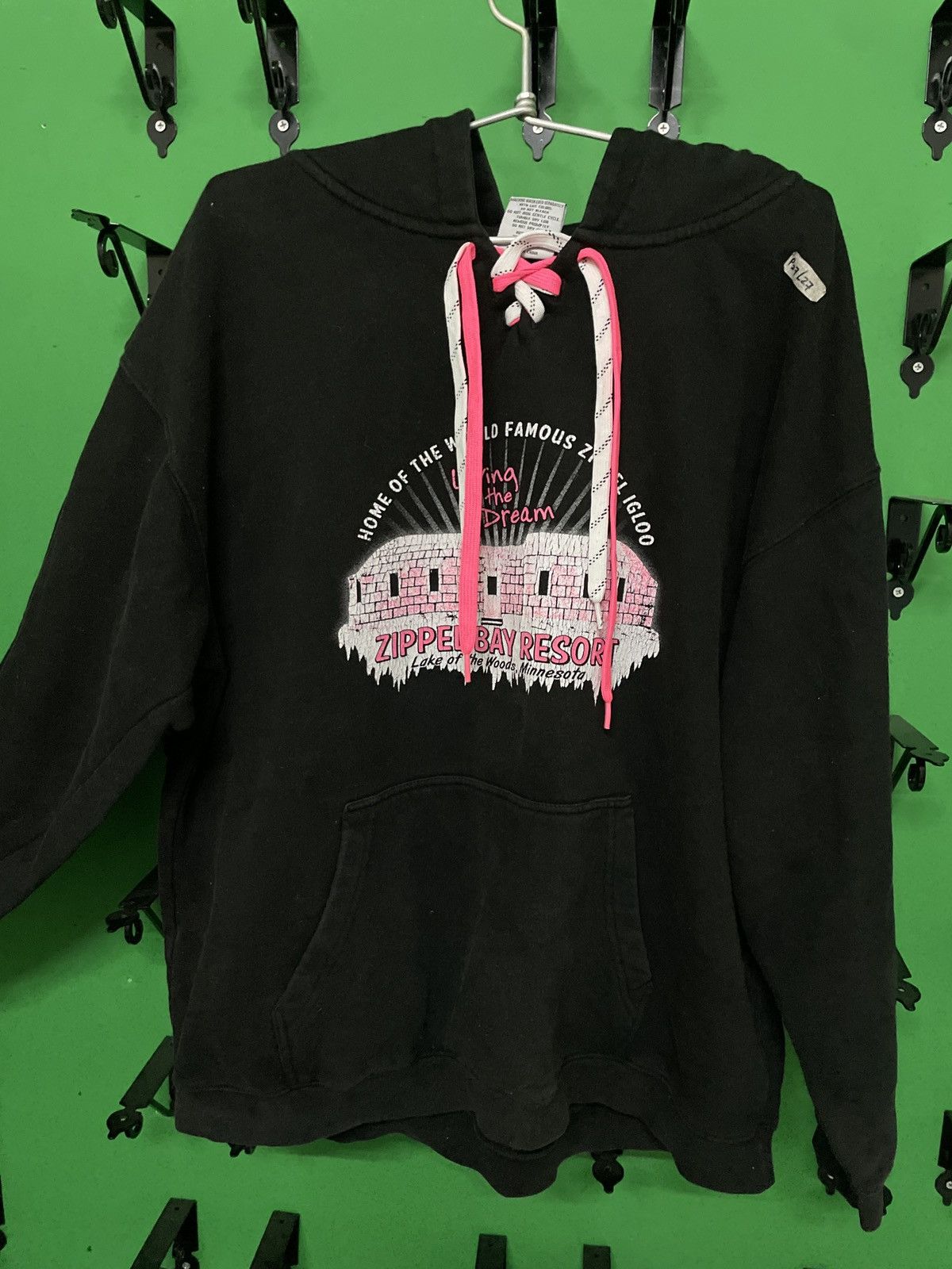 Other INPLAYSPORTSWEAR Size US XL / EU 56 / 4 - 1 Thumbnail