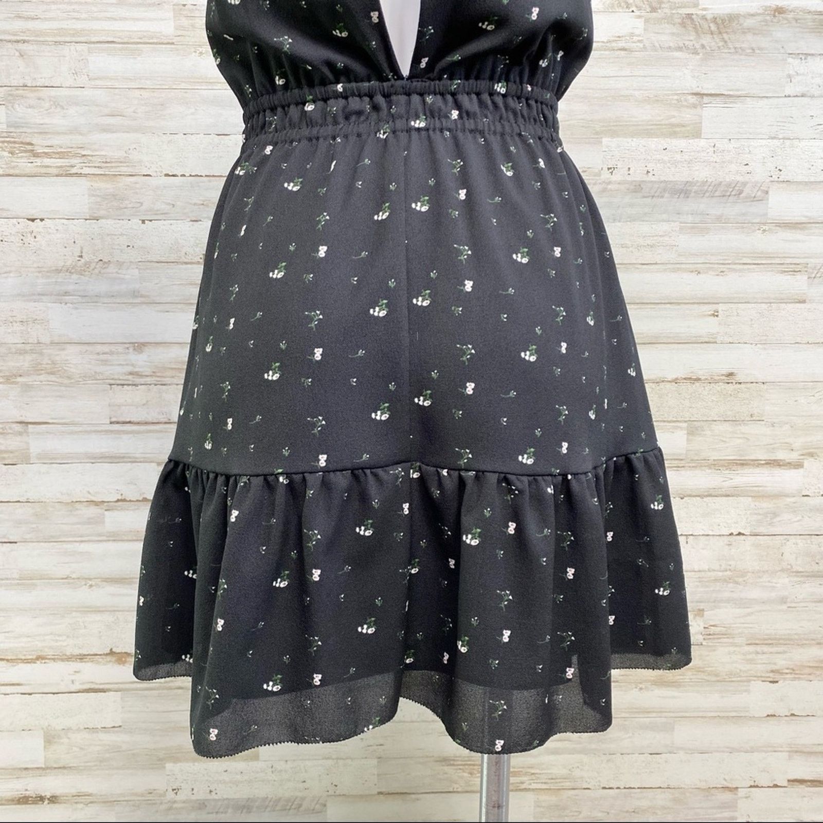 Aritzia Aritzia Wilfred Effet Halter Dress Sz XS Black Floral Ruffle Size XS / US 0-2 / IT 36-38 - 11 Thumbnail