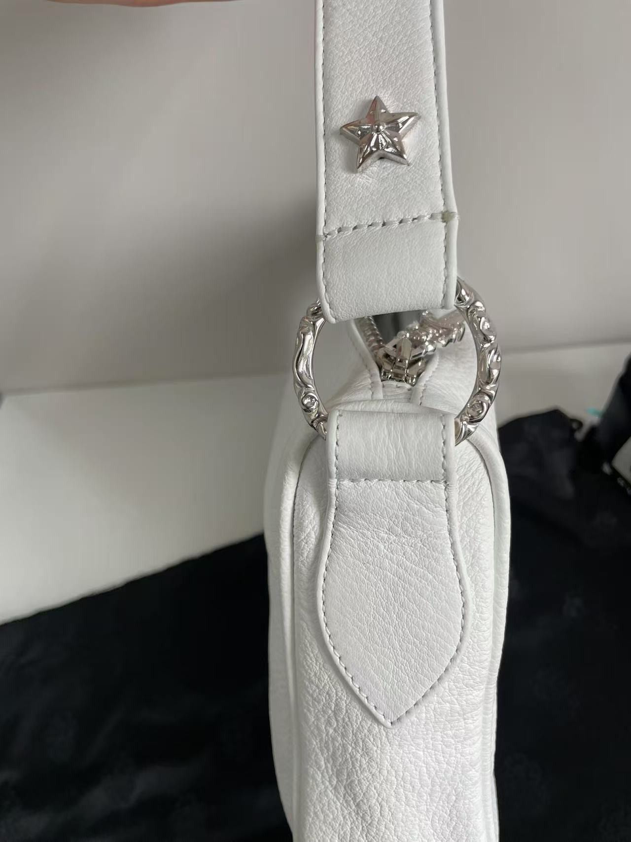 Chrome Hearts Chrome Hearts White Star Patch Leather Chicken Nugget Bag Size ONE SIZE - 6 Thumbnail