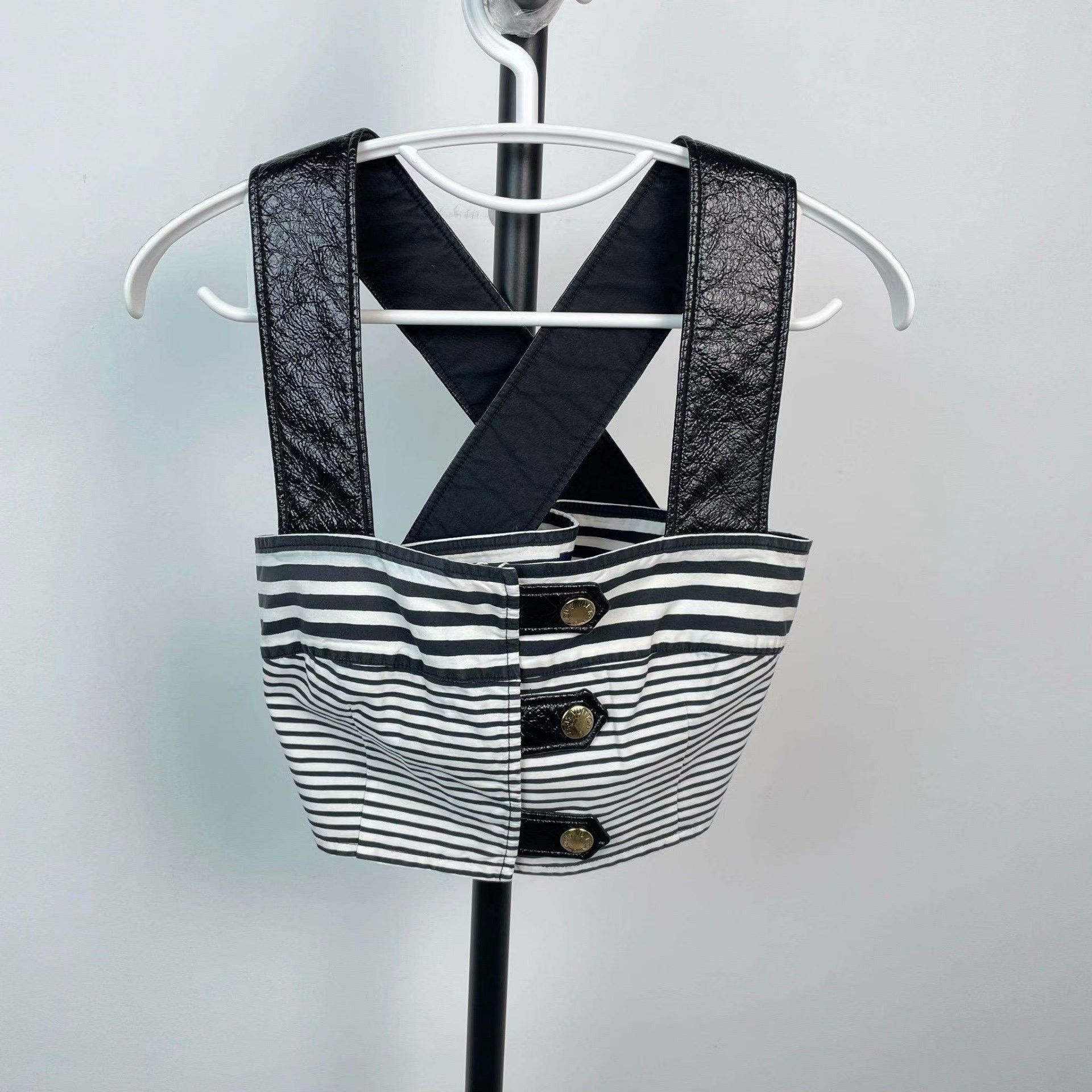 Louis Vuitton Louis Vuitton Multi Tank Top 25 Women Size XS / US 0-2 / IT 36-38 - 1 Thumbnail