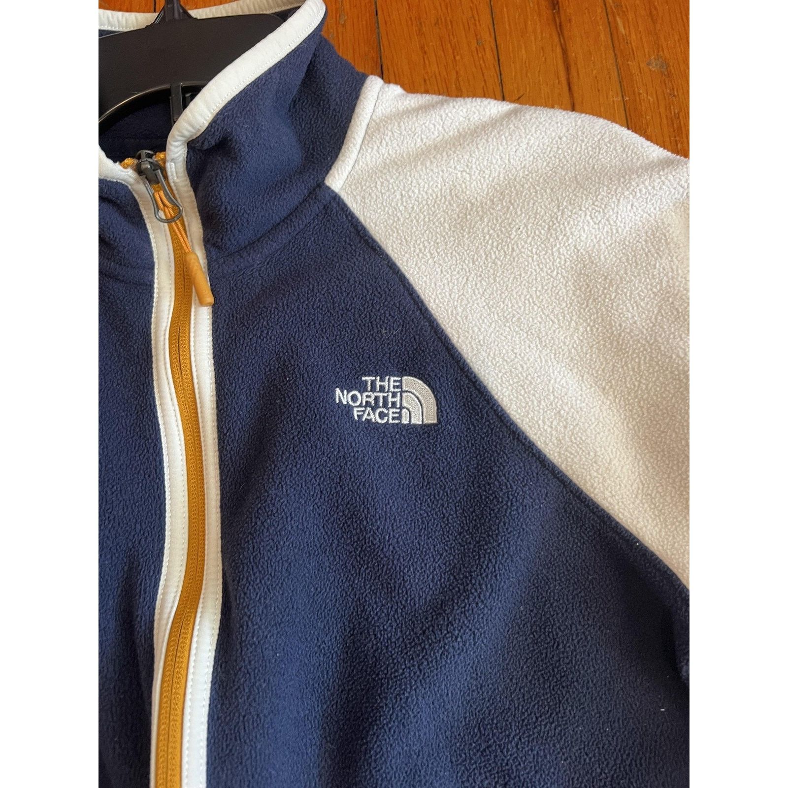 The North Face The North Face Jacket Medium Blue White Fleece Full Zip Size M / US 6-8 / IT 42-44 - 2 Thumbnail