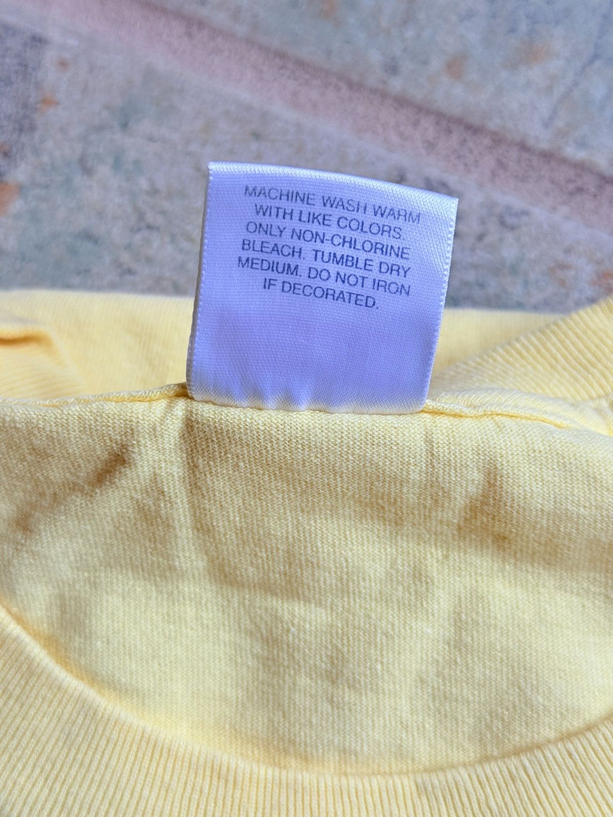 Supreme 1999 Yellow box logo t-shirt Size US L / EU 52-54 / 3 - 5 Thumbnail