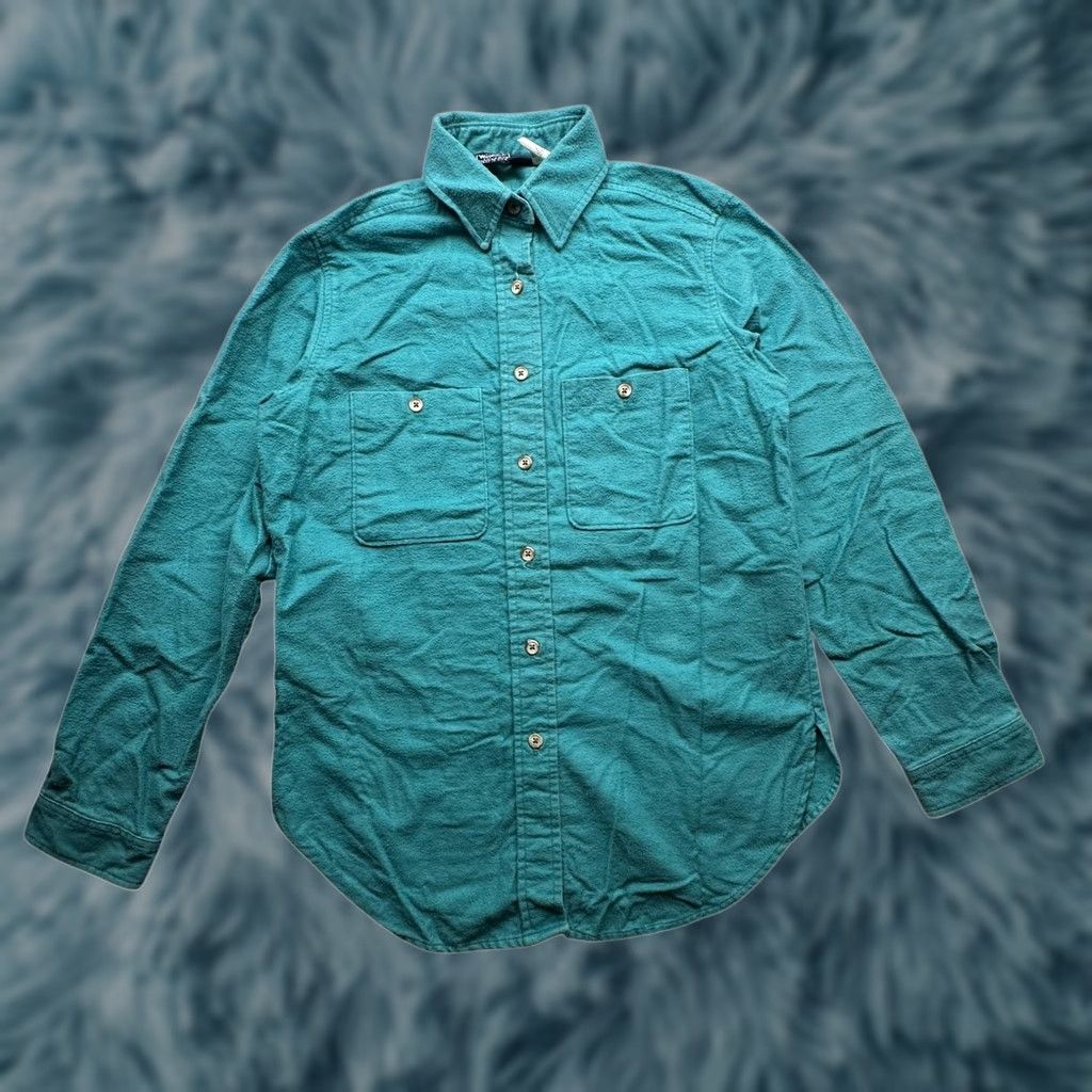 Vintage VINTAGE Woolrich Woman Chamois Flannel Shirt Womens 10 Medium Long Sleeve Teal Green 90s Outdoor Casual Button-Up Women Size M / US 6-8 / IT 42-44 - 1 Thumbnail