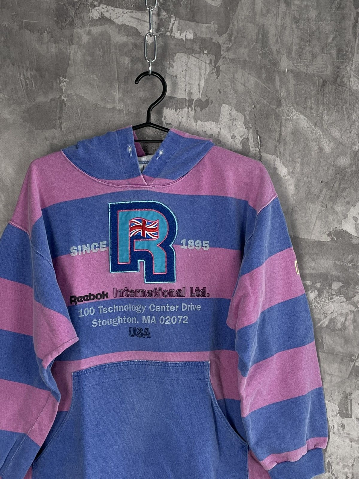 Reebok × Vintage Vintage Early 80s Reebok Glamour Faded Baggy Italian Hoodie Size M / US 6-8 / IT 42-44 - 4 Thumbnail