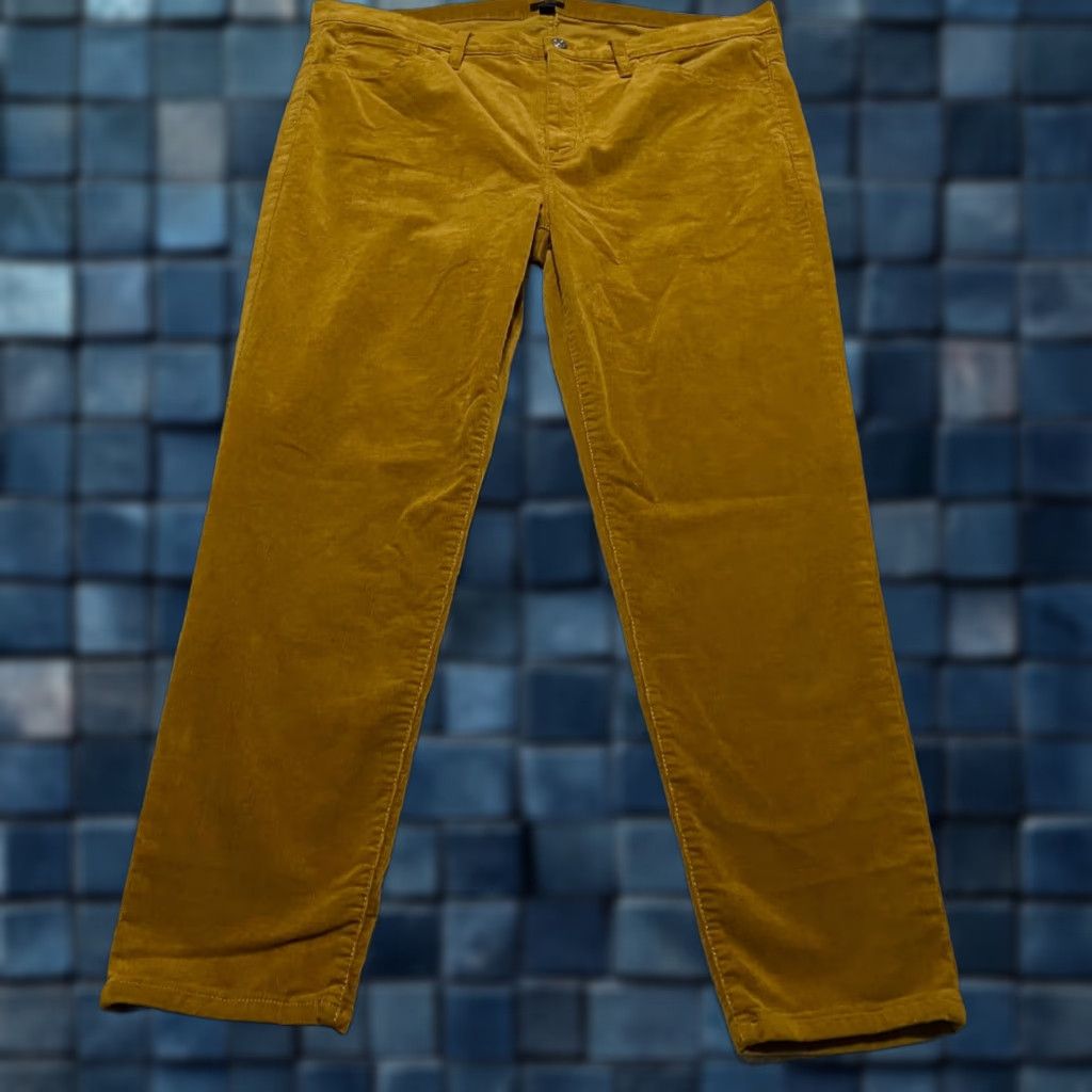 J.Crew VINTAGE J. CREW Pants Chino 33 Brown Corduroy Tapered Leg High Rise 5-Pocket Mens Regular Inseam 27 in Spring Fall Winter Men’s Style: Casual/Travel Size 25" / US 0 / IT 36 - 1 Thumbnail