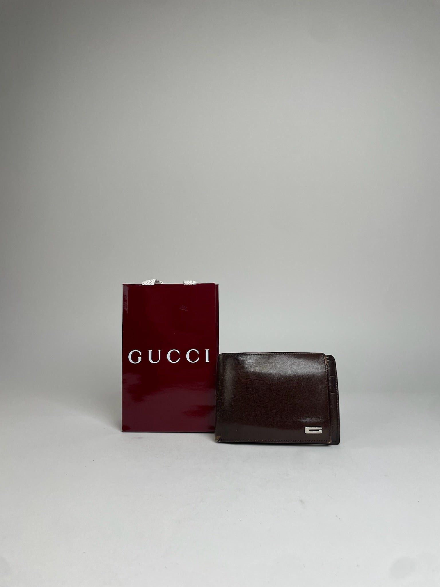 Gucci Vintage Flapable Leather Wallet Brown Size ONE SIZE - 1 Thumbnail