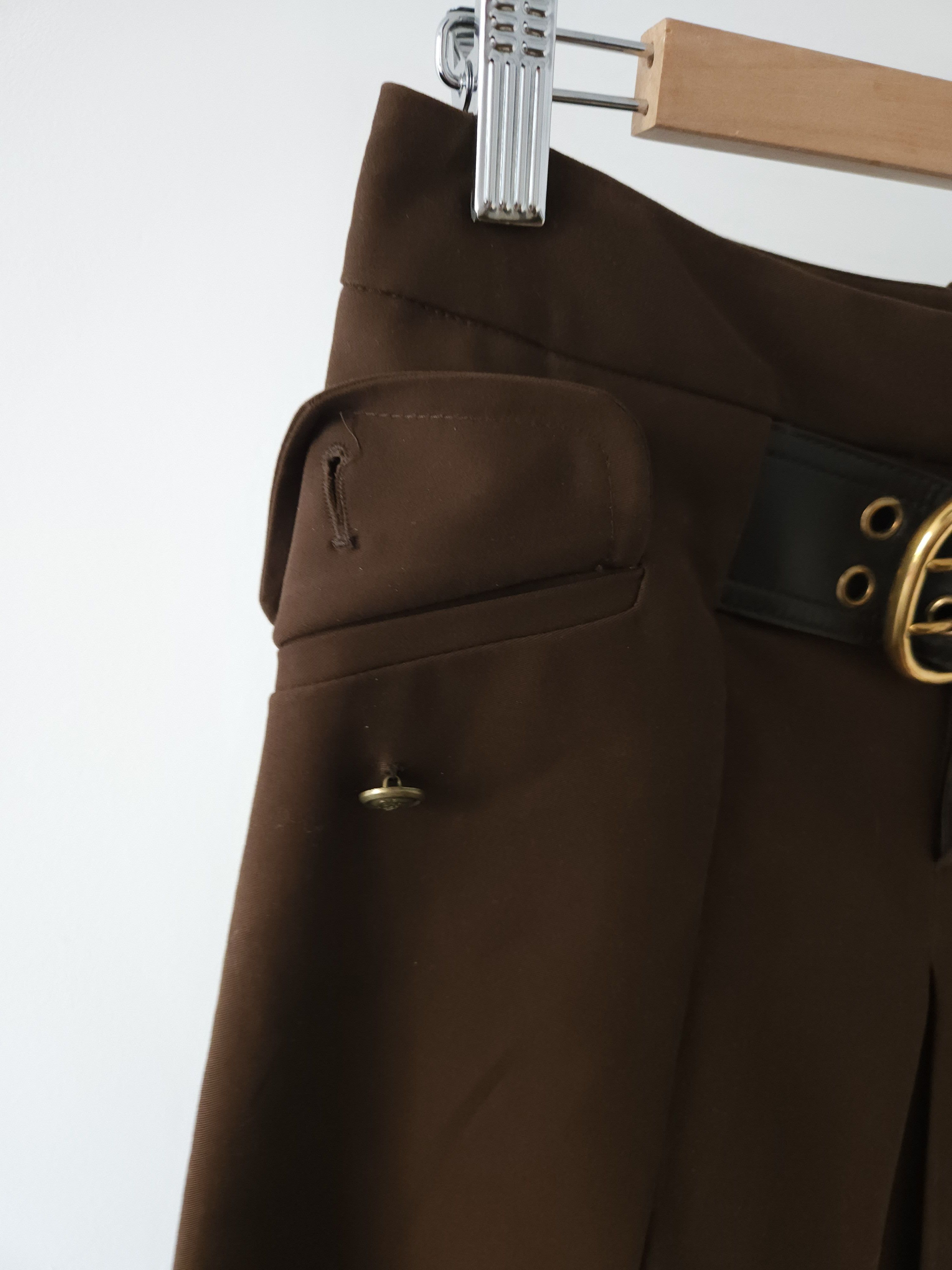 Gucci SS2008 Gucci belted pleated high waisted wide leg shorts Size 27" / US 4 / IT 40 - 8 Thumbnail