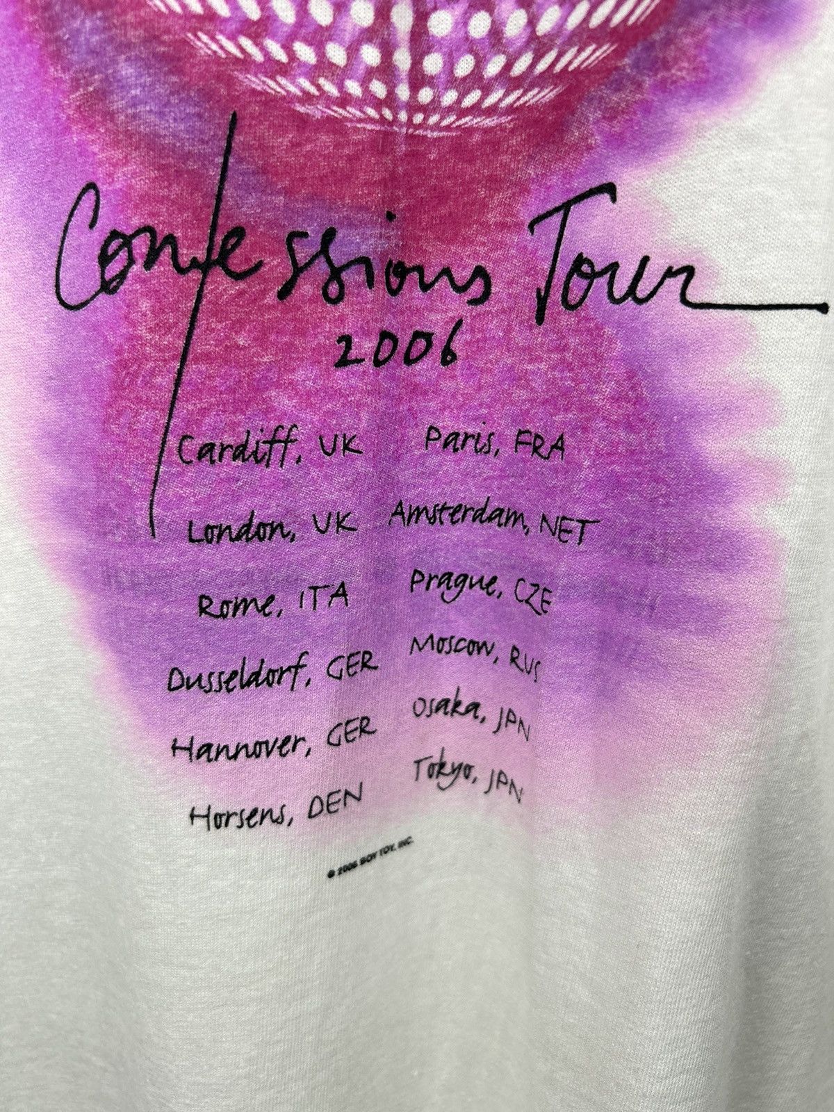 Band Tees Vintage 00s Madonna Confessions Tour 2006 T shirt Size US XL / EU 56 / 4 - 14 Thumbnail