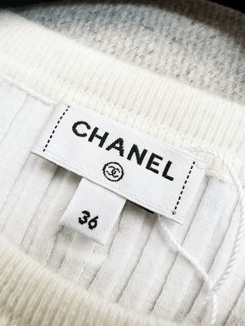 Chanel Chanel 25C show white double C hollow knitted short sleeve Size XS / US 0-2 / IT 36-38 - 5 Thumbnail