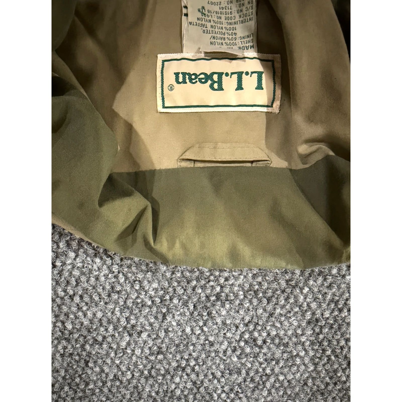 Vintage VINTAGE LL Bean Jacket Mens XL Beige Outdoor Hiking Field Coat 70s Lined Tan Bomber Jacket Size US XL / EU 56 / 4 - 6 Thumbnail