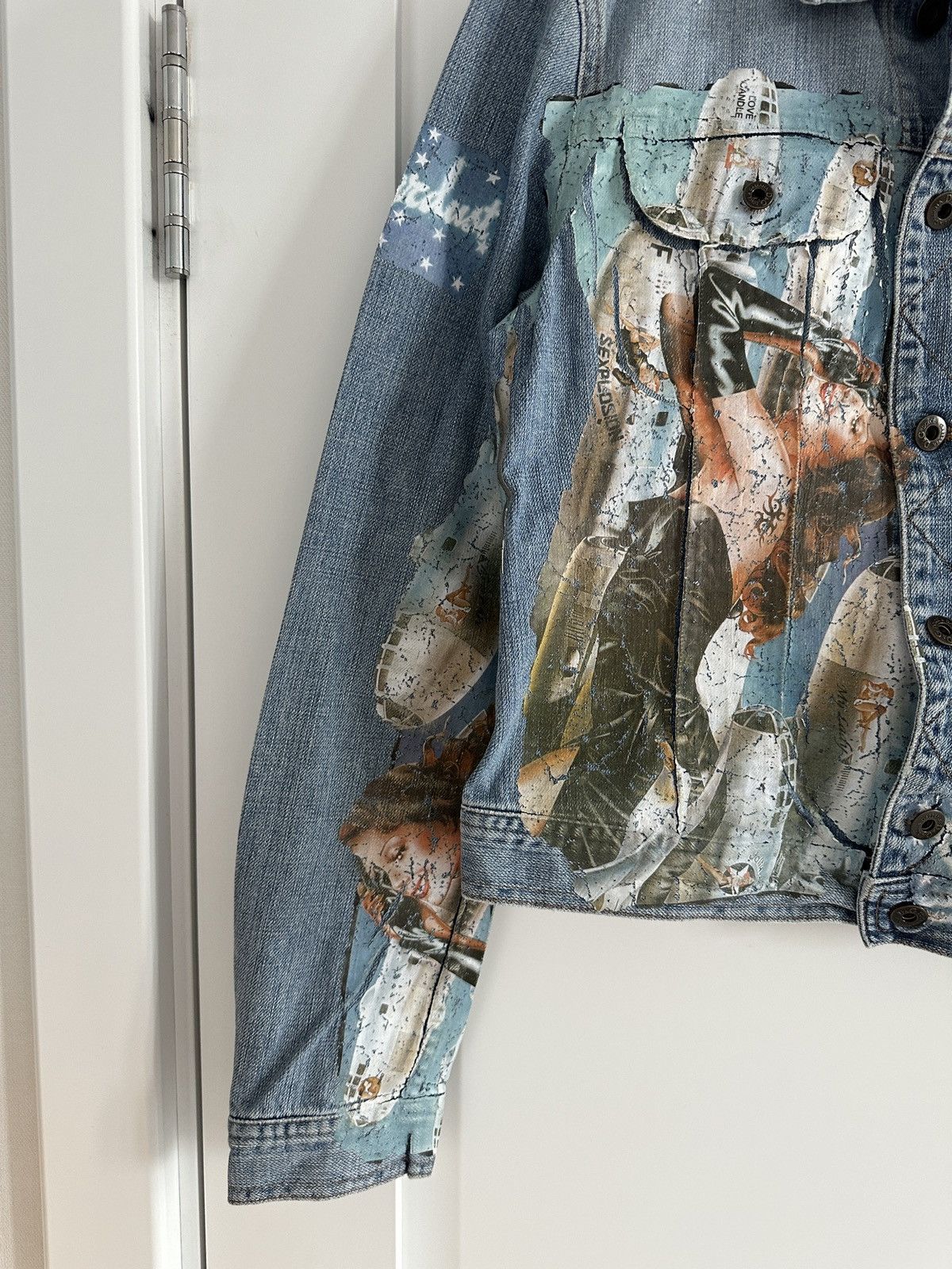 Dolce & Gabbana Vintage Dolce & Gabbana Pin Up Girls Retro Car Denim Jacket Size L / US 10 / IT 46 - 12 Thumbnail