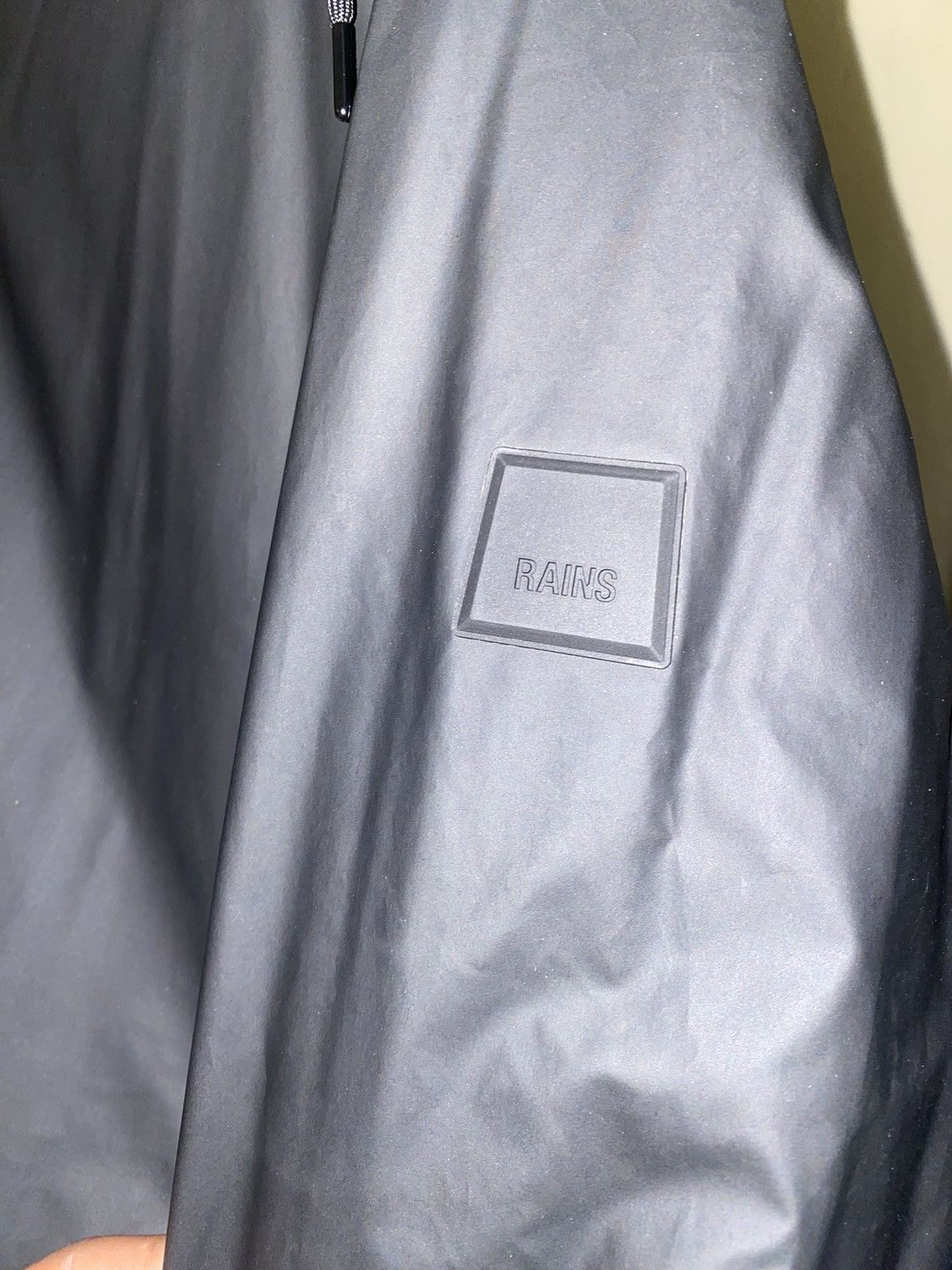 Rains RAINS Suva Hardshell Pocket Jacket SZ M Size US M / EU 48-50 / 2 - 3 Thumbnail