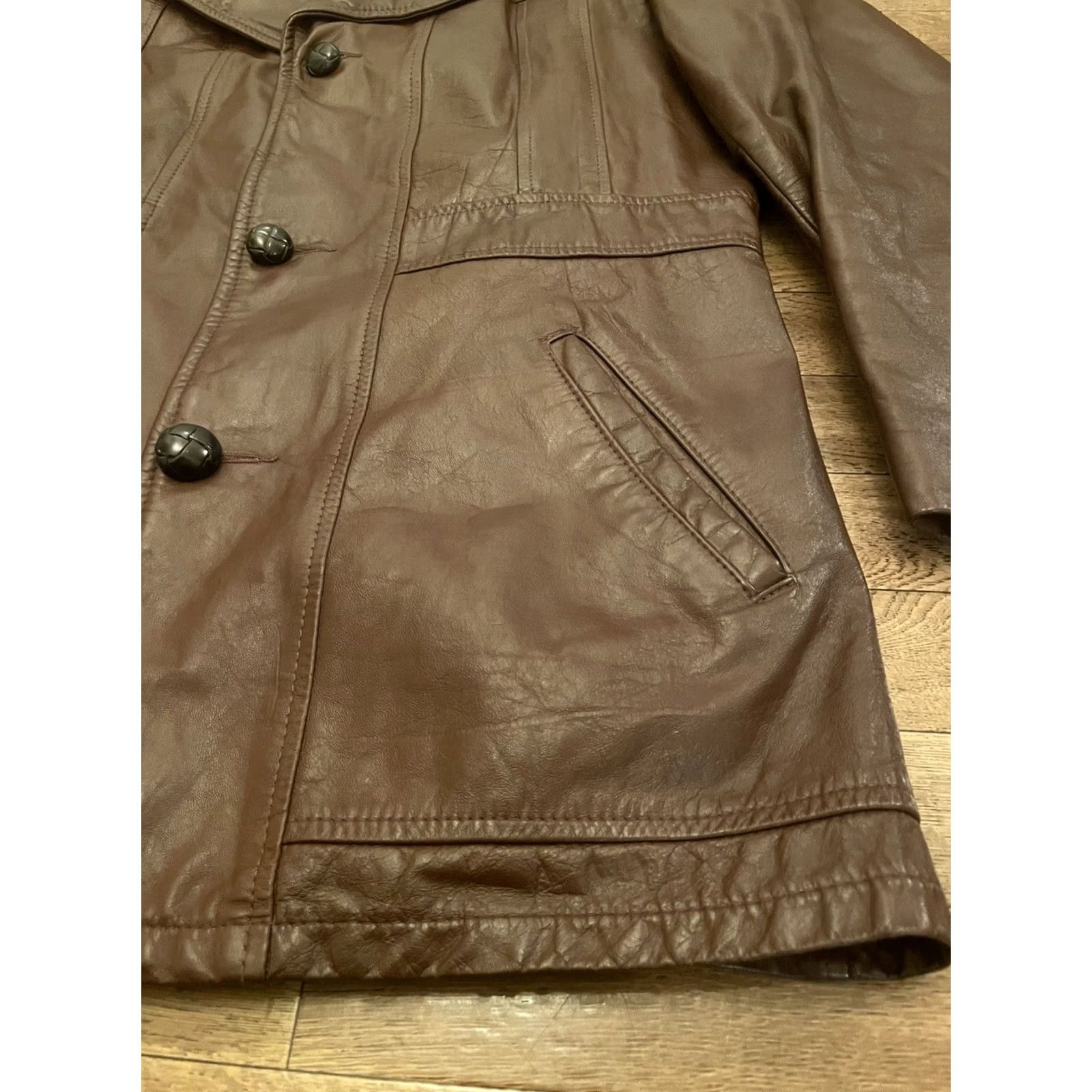Vintage VINTAGE Genuine Leather Button-Up Brown Trench Coat Women Regular Size 38 Coat Sleeves Long Belted Brown Nylon Lining 29” Length 20” Pit to Pit Size XS / US 0-2 / IT 36-38 - 5 Thumbnail