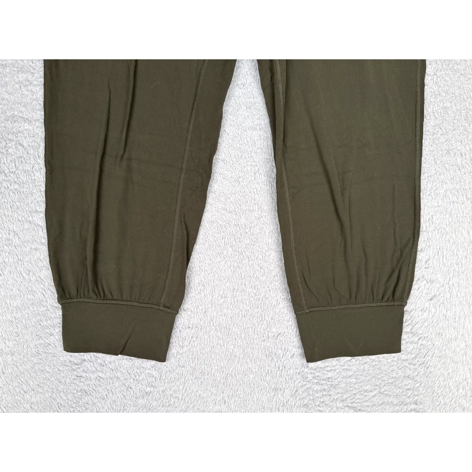Lululemon Lululemon Pants Women 10 Green Align Jogger Crop 23" Gym Yoga Workout W6ATAS Size 32" / US 10 / IT 46 - 2 Thumbnail