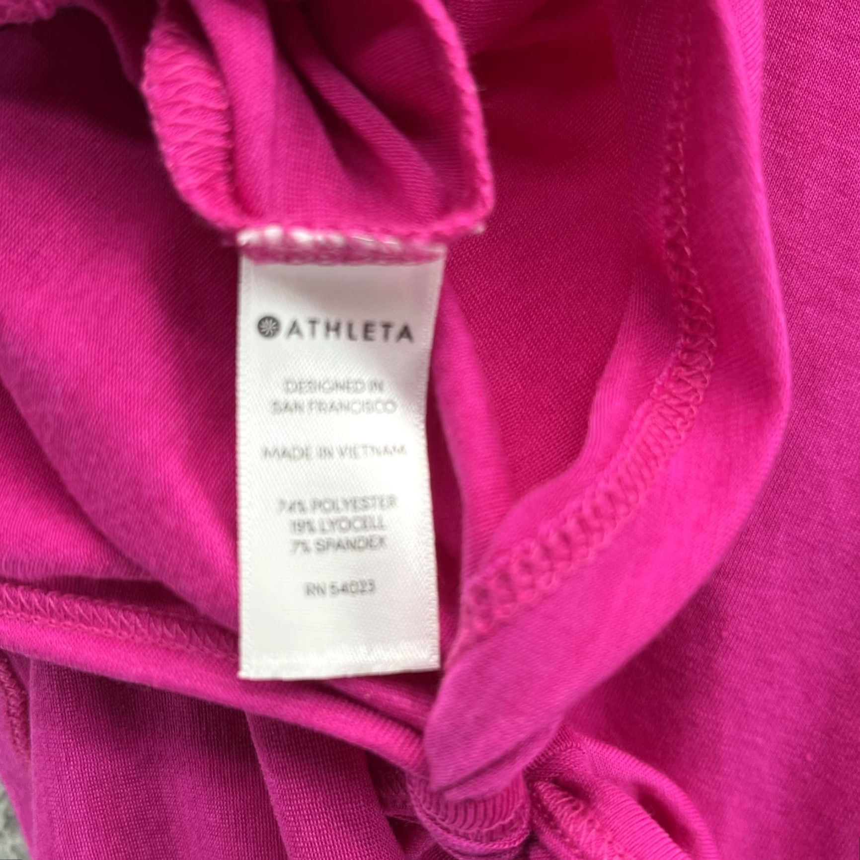 Athleta Athleta Tank Women M Magenta Cross Back Running Yoga Y2k Athleisure Gym Breathable Lightweight Size M / US 6-8 / IT 42-44 - 6 Thumbnail