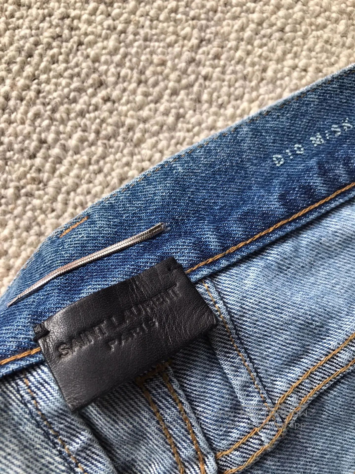 Yves Saint Laurent YSL SLP D10 Distressed Jeans W31. Size US 31 - 4 Thumbnail