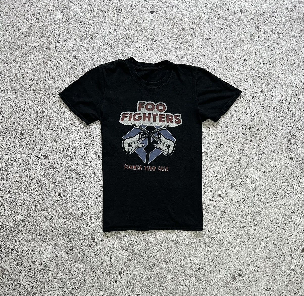 Band Tees Foo Fighters Tour 2019 Rock Band T-Shirt Size US S / EU 44-46 / 1 - 3 Thumbnail