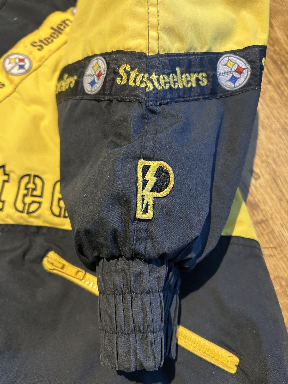 Pro Player Vintage Pittsburgh Steelers Pro Player Jacket 90s NFL Size S Size US S / EU 44-46 / 1 - 6 Thumbnail