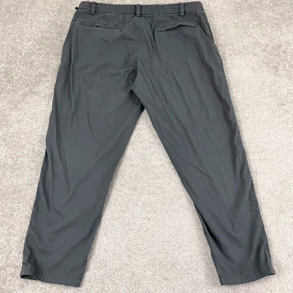 Lululemon LULULEMON Pants Mens 38x28 Gray Commission Classic Office Travel Chino 5-Pocket Classic Mens Size US 38 / EU 54 - 2 Thumbnail