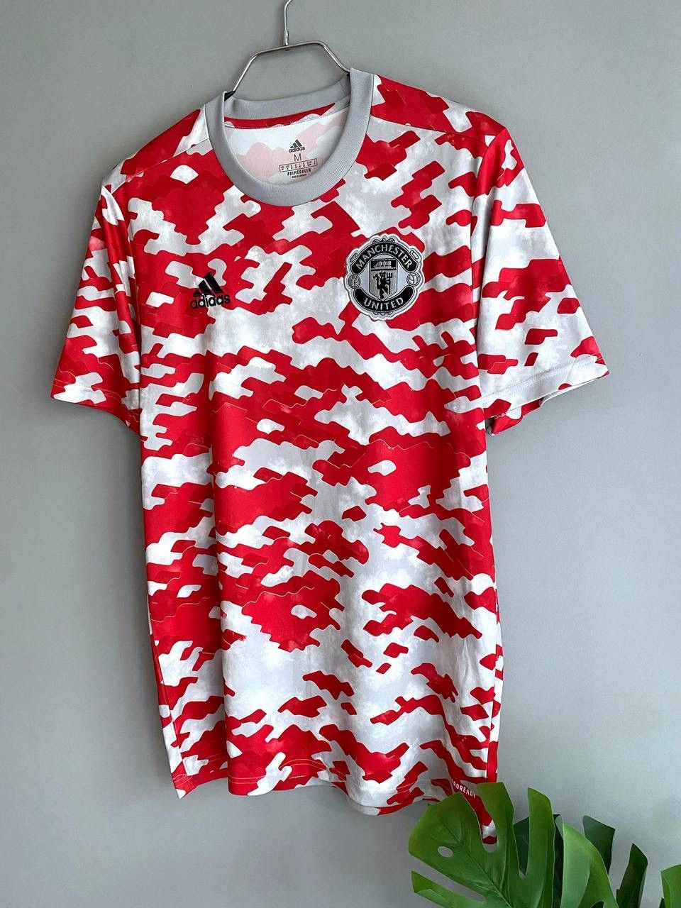 Adidas Manchester United 2021/22 Pre-match Soccer Jersey, M GR3914 Size US M / EU 48-50 / 2 - 3 Thumbnail