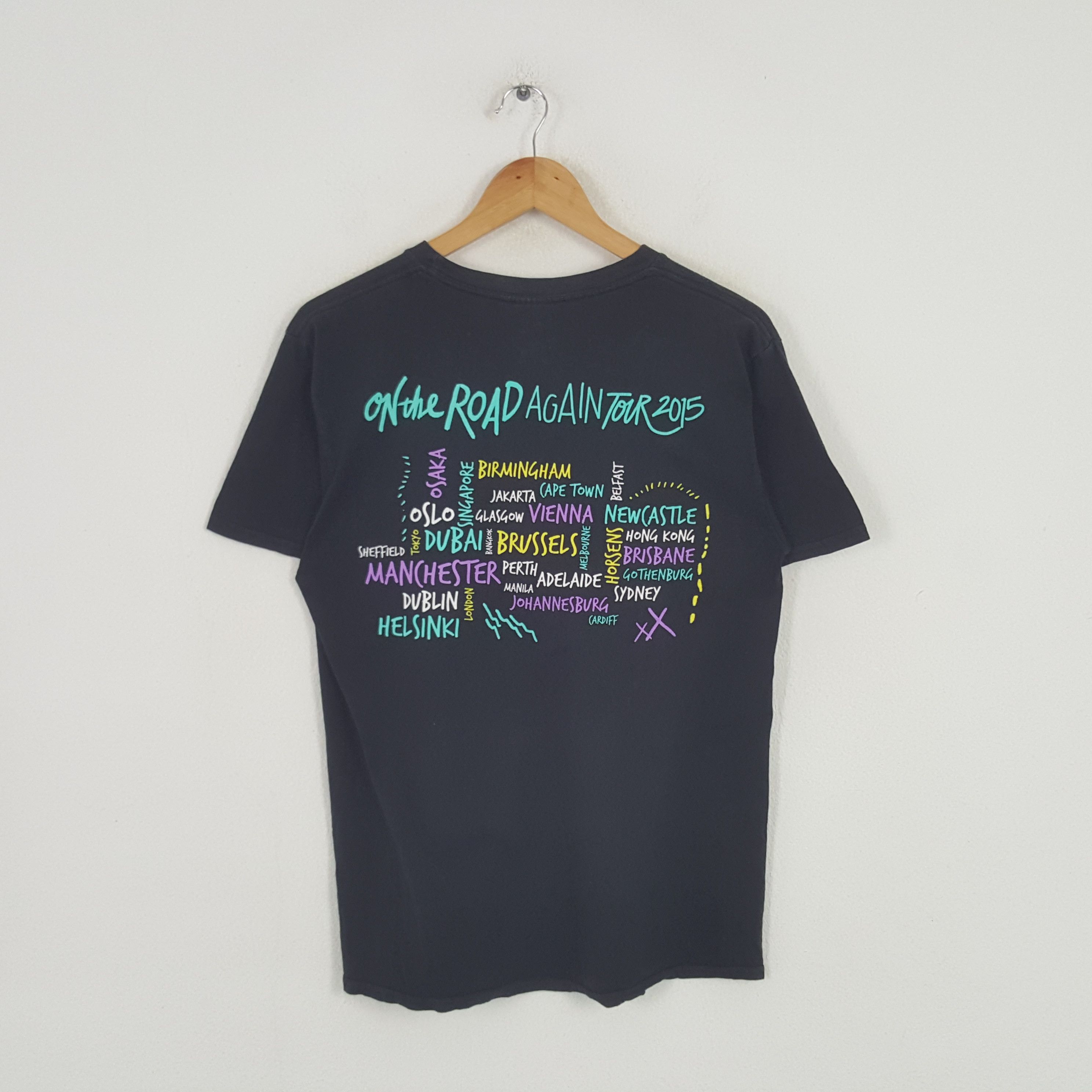 Band Tees × Vintage Vintage One Direction American Band Tour Tshirt Size US M / EU 48-50 / 2 - 4 Thumbnail