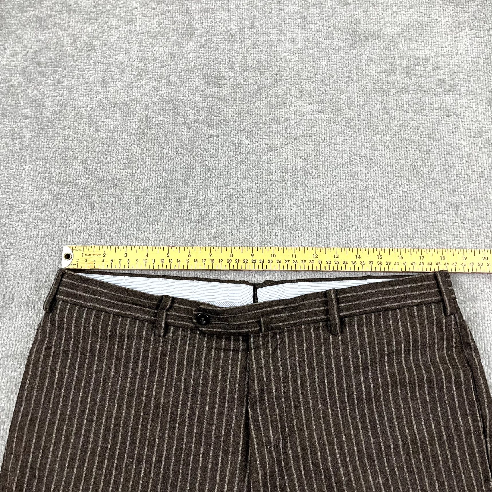 Incotex VINTAGE INCOTEX Pants Mens Regular Fit 36x32 Wool Brown Dress Trousers Pleated 5-Pocket Men’s Brown 100s Classic"} Size US 36 / EU 52 - 4 Thumbnail