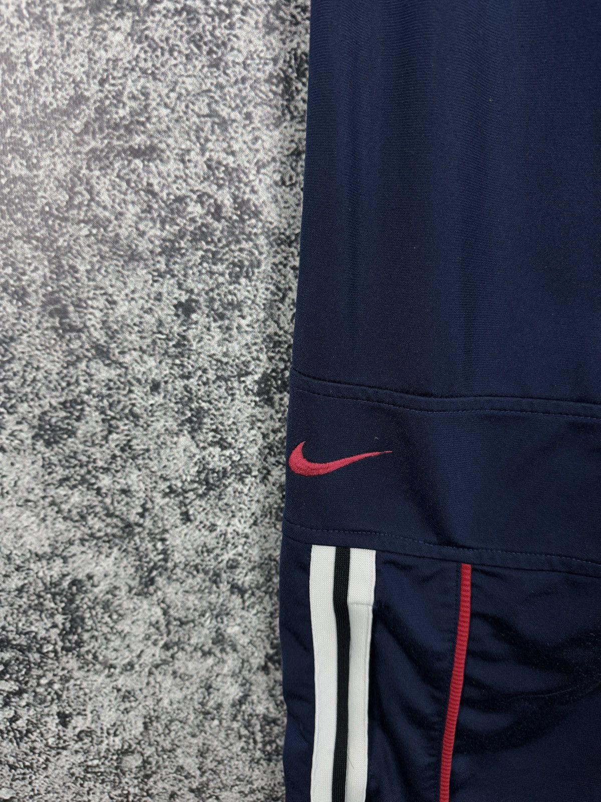 Nike Nike Vintage Track Suit Sportswear Swoosh Logo 90s Size M Size US M / EU 48-50 / 2 - 22 Thumbnail