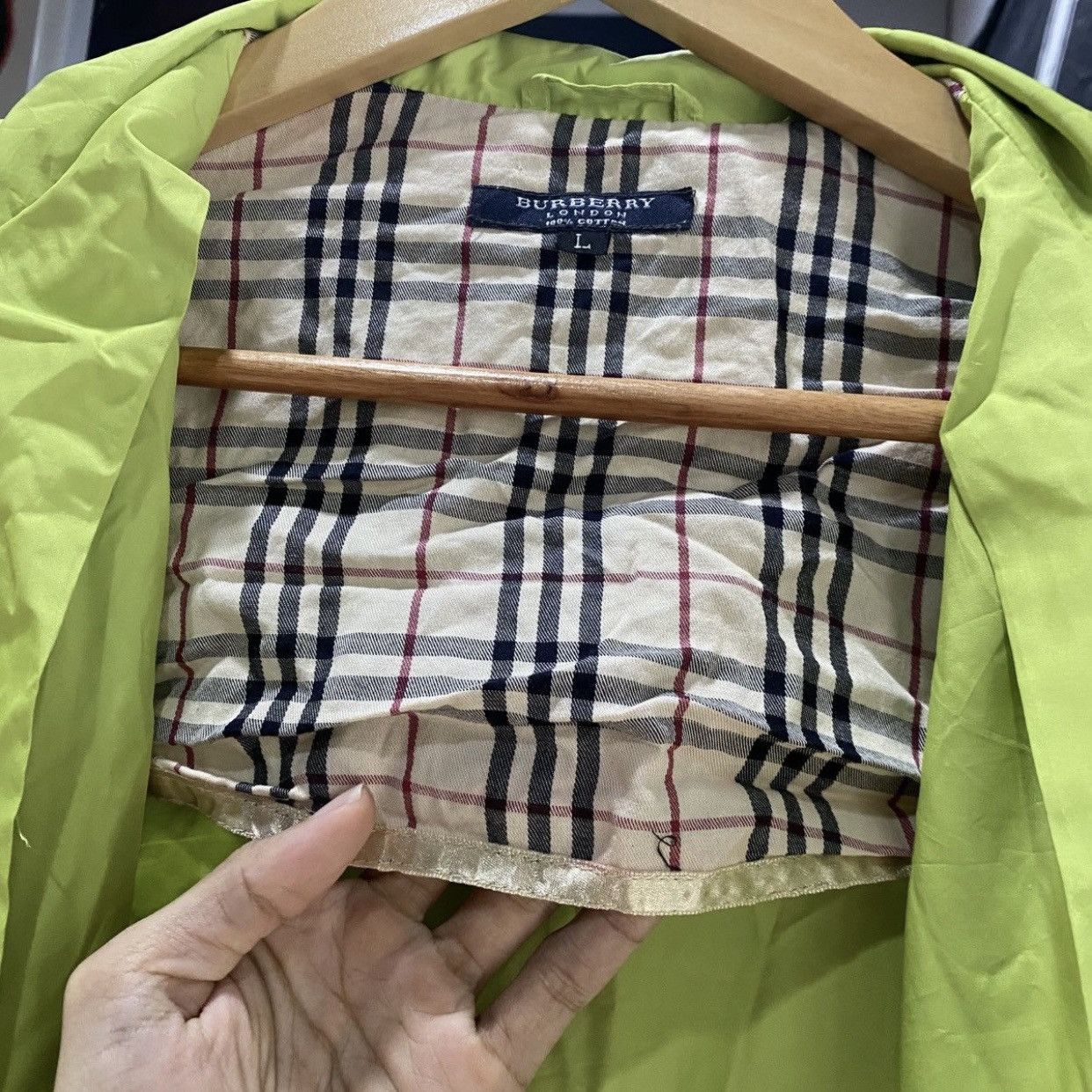 Burberry Burberry London Nova Check Lining Windbreaker Jacket Green Size US L / EU 52-54 / 3 - 13 Thumbnail