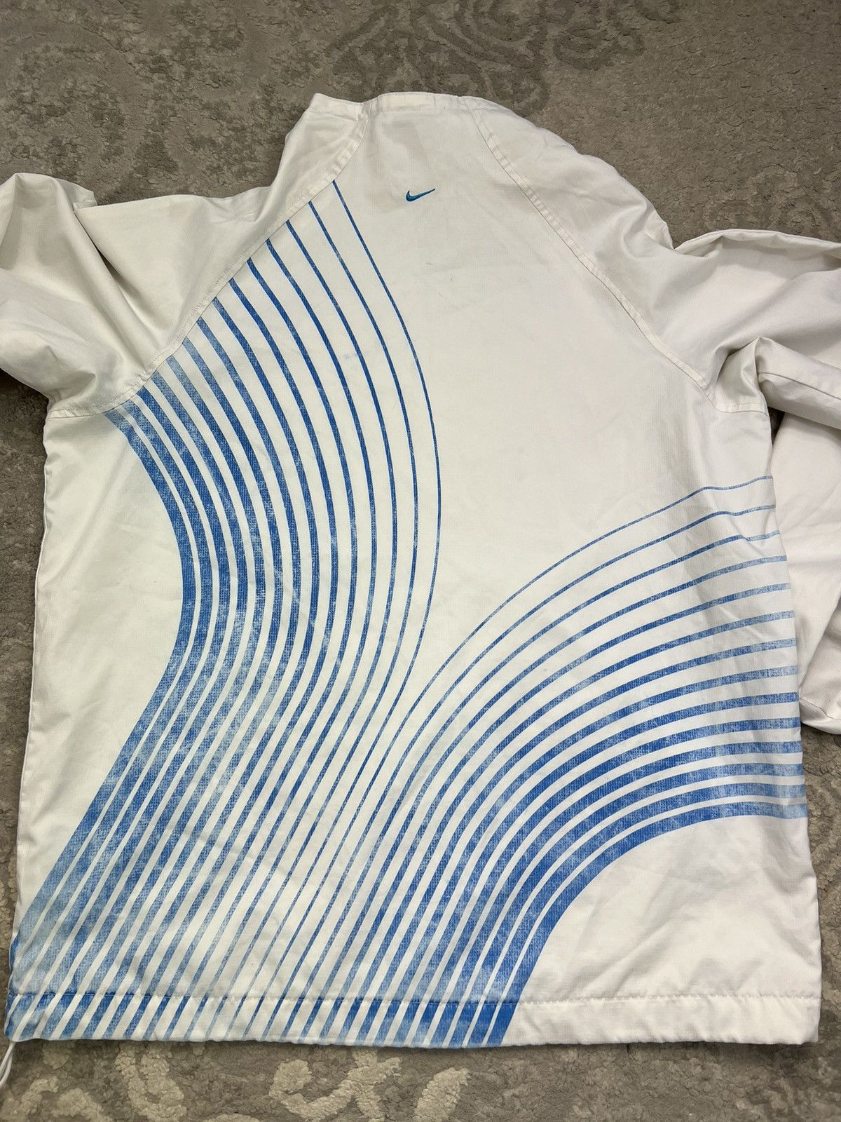 Nike RARE Nike TN Air Max Vintage Light Jacket Blue White Nylon Size US M / EU 48-50 / 2 - 6 Thumbnail