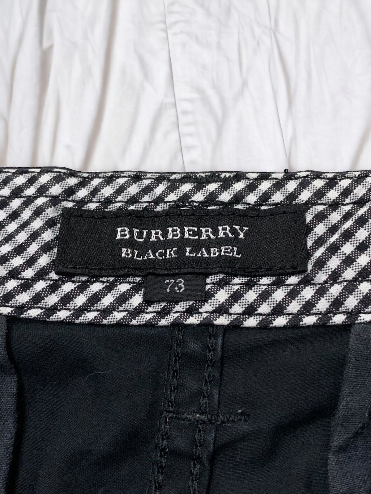 20471120 × Burberry × Designer BURBERRY Black Label Multipockets Outdoor Tech Short Pants Size US 29 - 10 Thumbnail