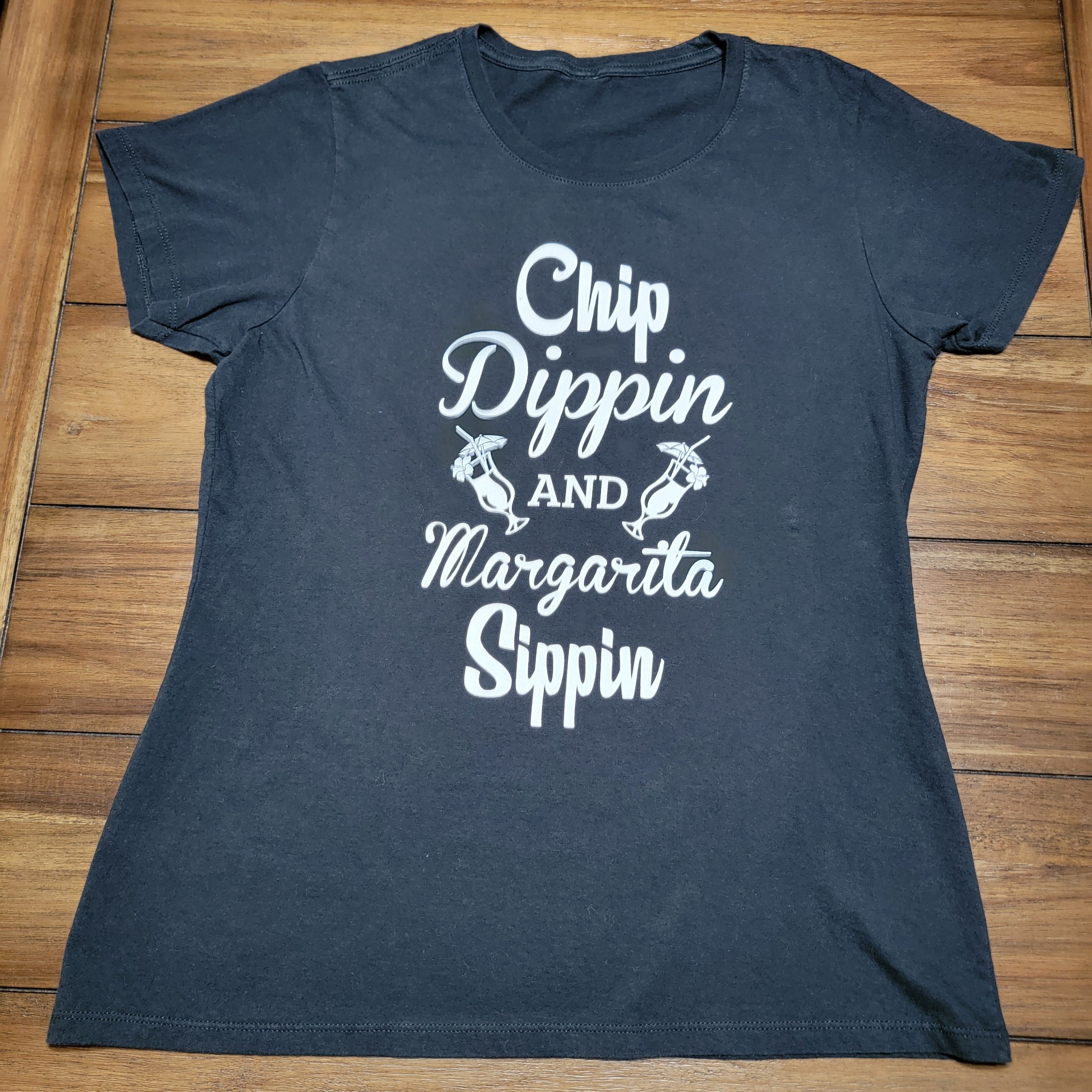 Other Ladie's SS Black Tee "Chip Dippin And Margarita Sippin" Size M / US 6-8 / IT 42-44 - 1 Thumbnail