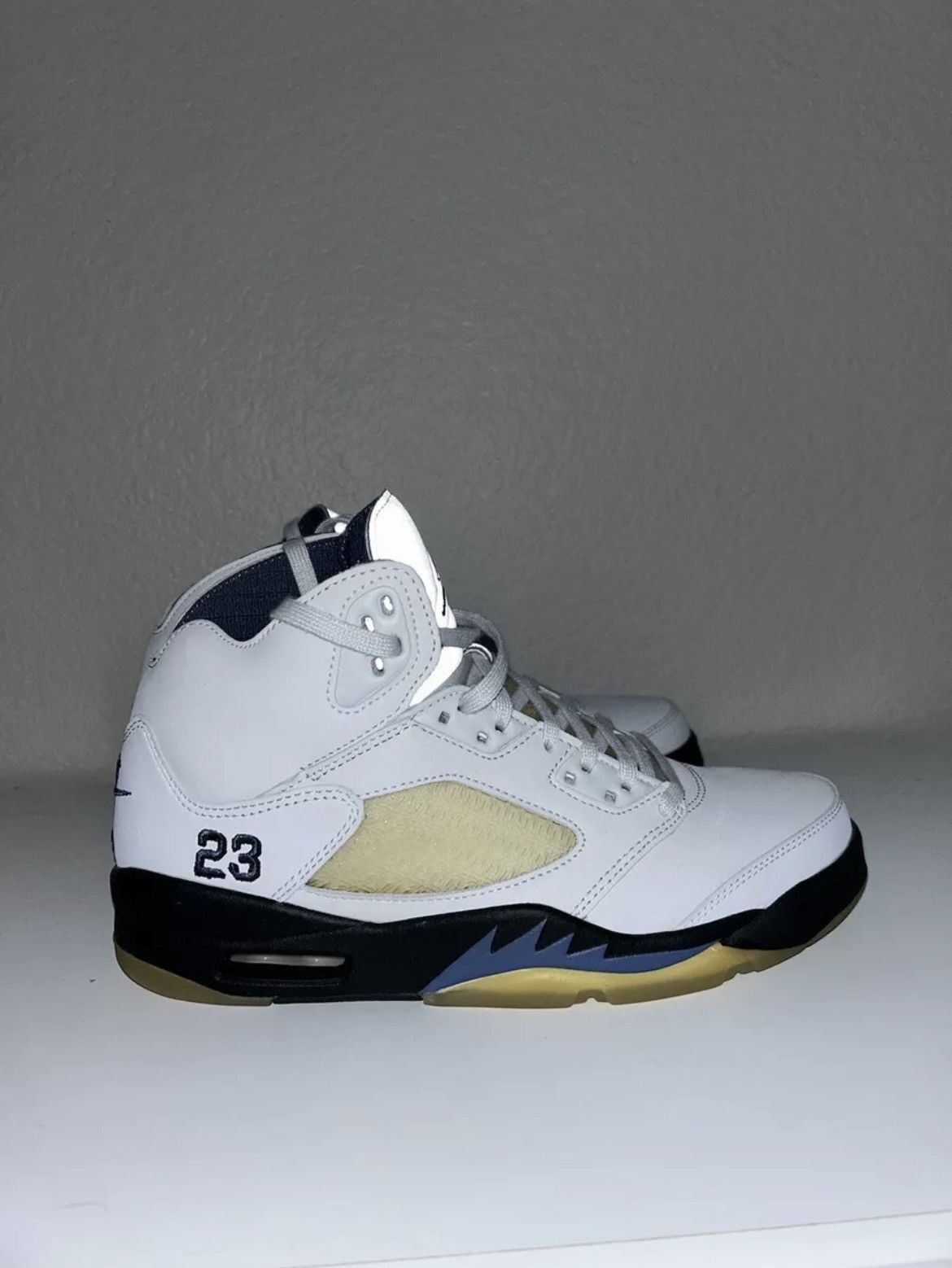 A Ma Maniere × Jordan Brand × Nike Air Jordan 5 x A Ma Maniere Light Bone “Dawn” Size US 9 / EU 42 - 1 Thumbnail