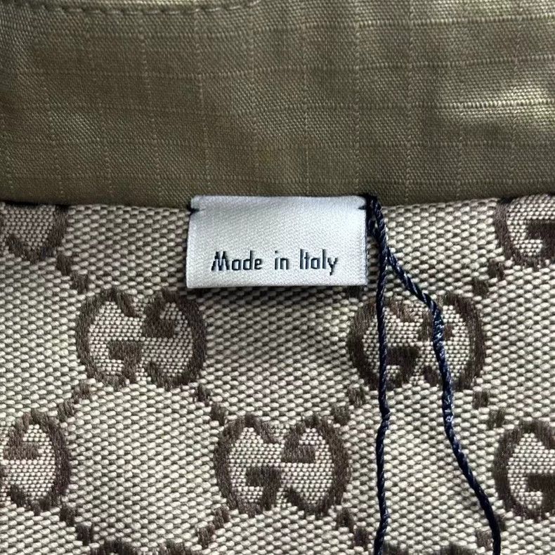 Gucci Gucci The latest brown full-print pattern logo double-sided Size US M / EU 48-50 / 2 - 5 Thumbnail