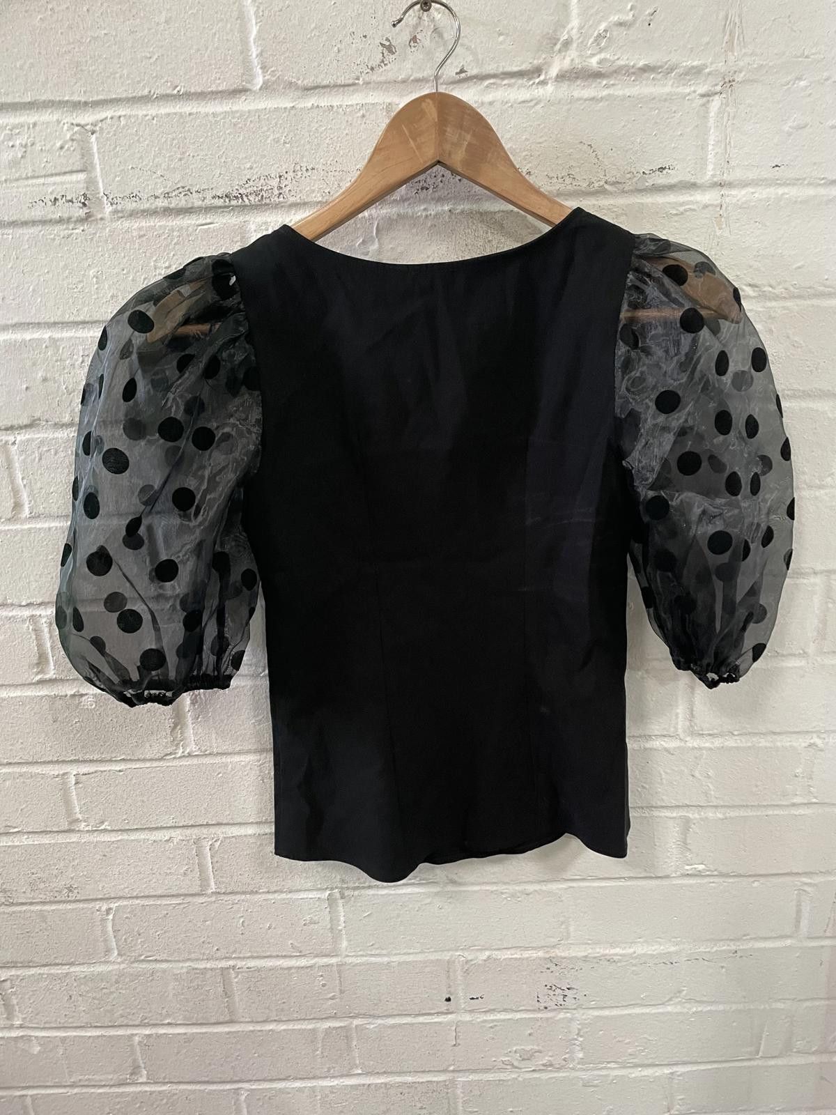 River Island River Island Black Polka Dot Puff Sleeve Blouse Size M / US 6-8 / IT 42-44 - 1 Thumbnail