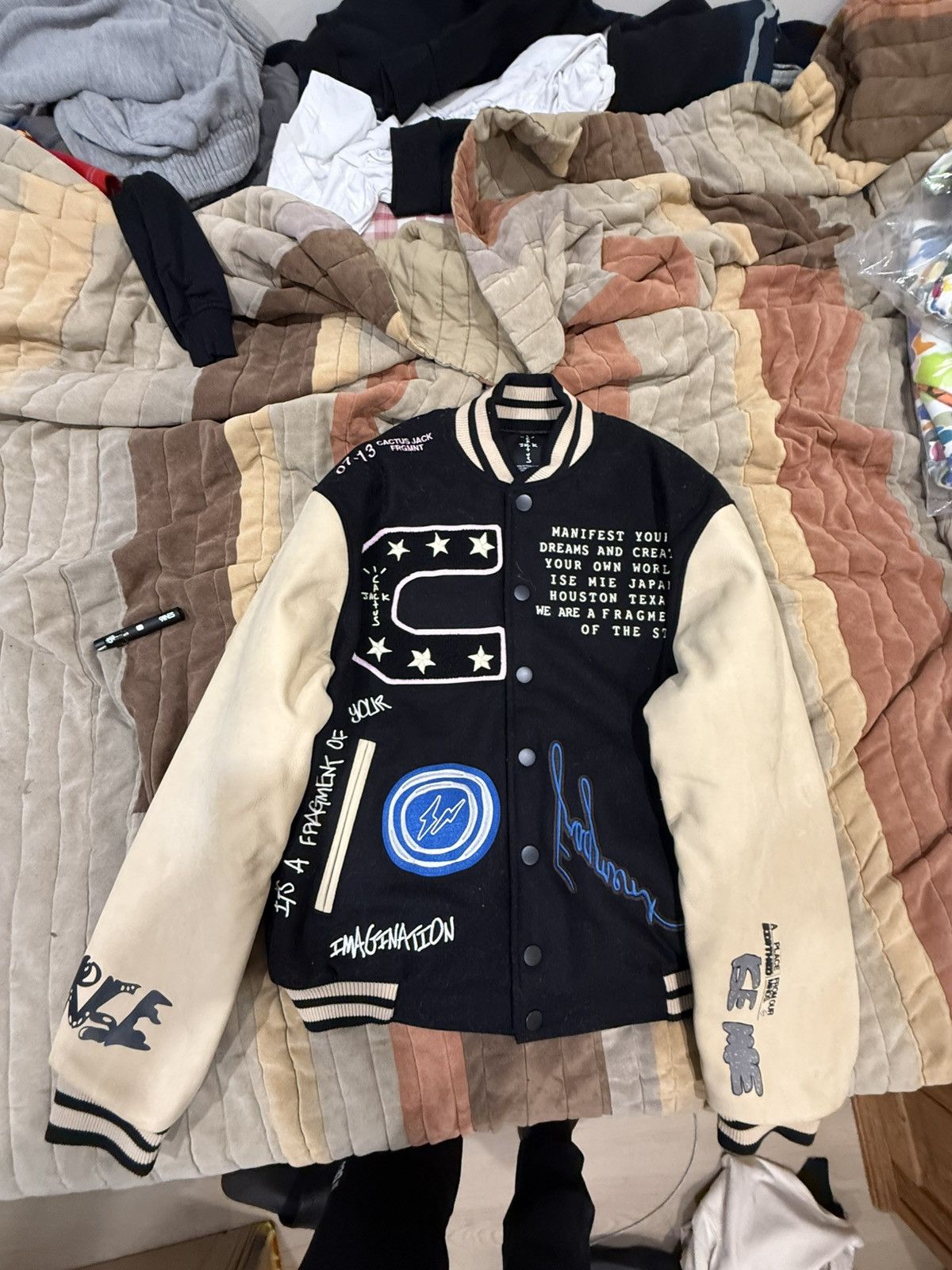 Fragment Design × Kaws × Travis Scott Cactus Jack Travis Scott For Fragment Letterman Jacket Size US L / EU 52-54 / 3 - 1 Thumbnail