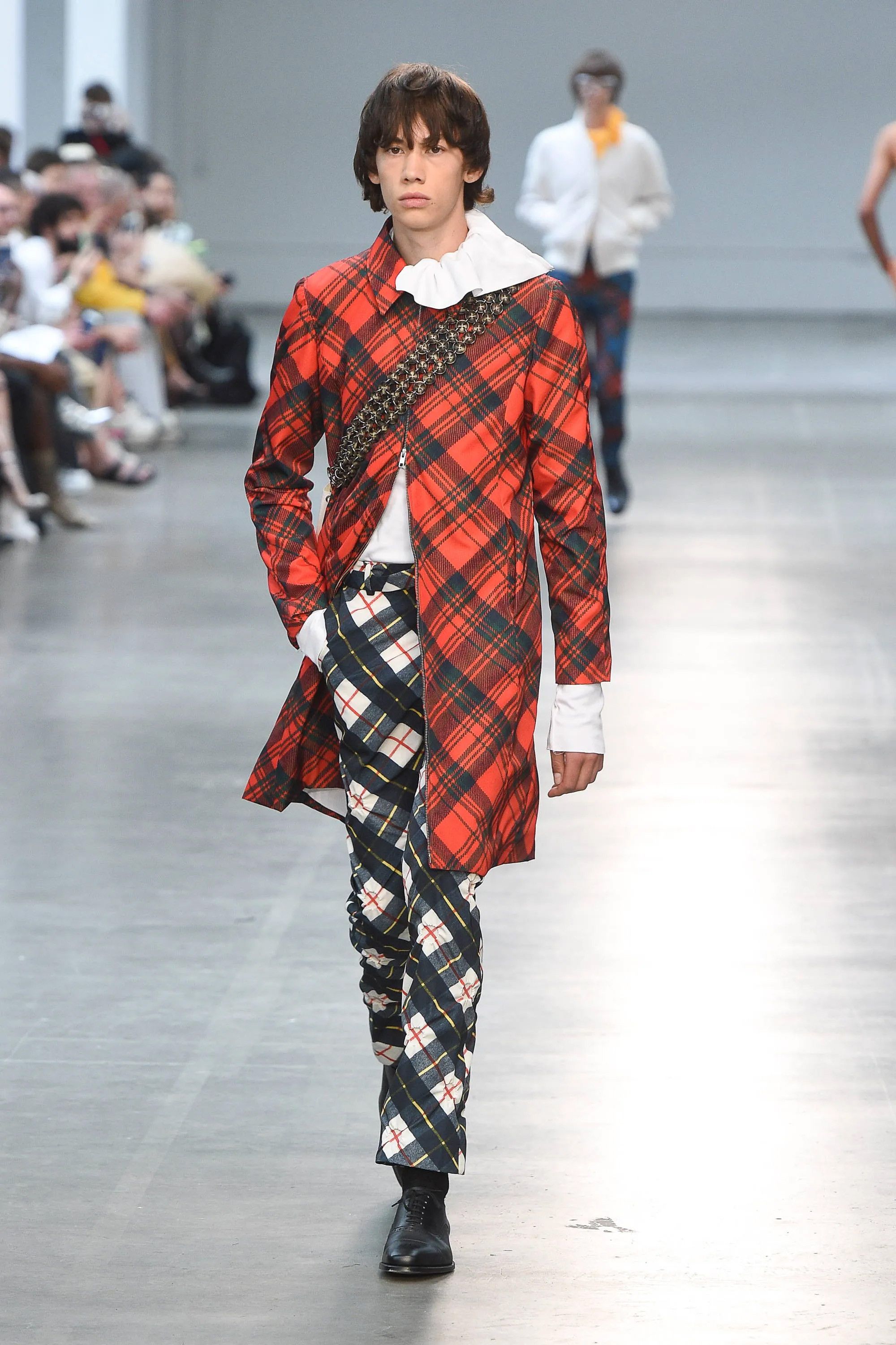 Stefan Cooke Stefan Cooke SS19 Red Tartan Print Nylon Coat Size US S / EU 44-46 / 1 - 3 Thumbnail