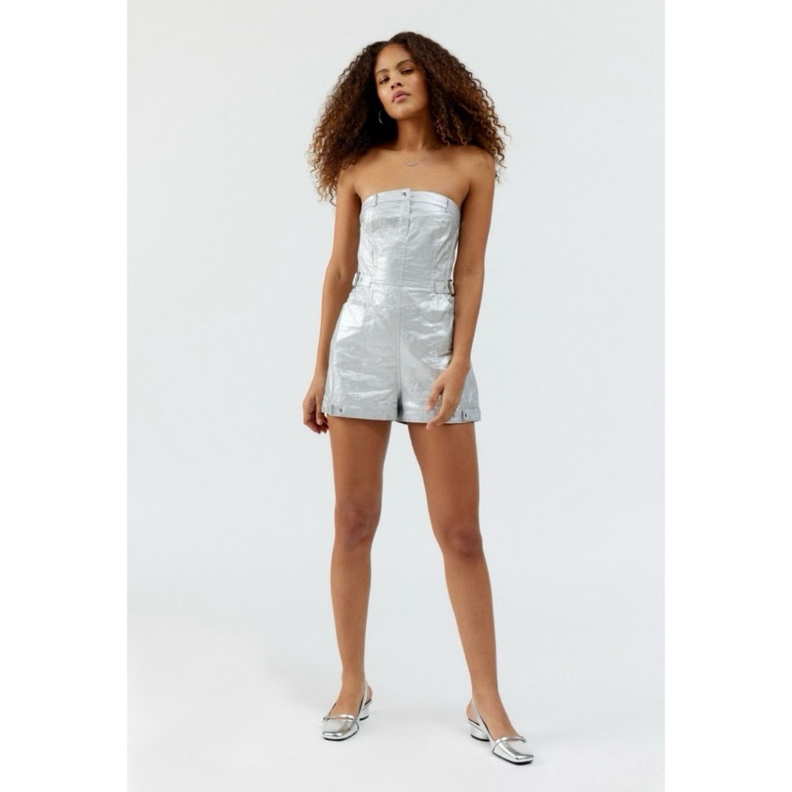 Urban Outfitters Urban Outfitters Yara Metallic Strapless Romper M Size 28" / US 6 / IT 42 - 13 Thumbnail
