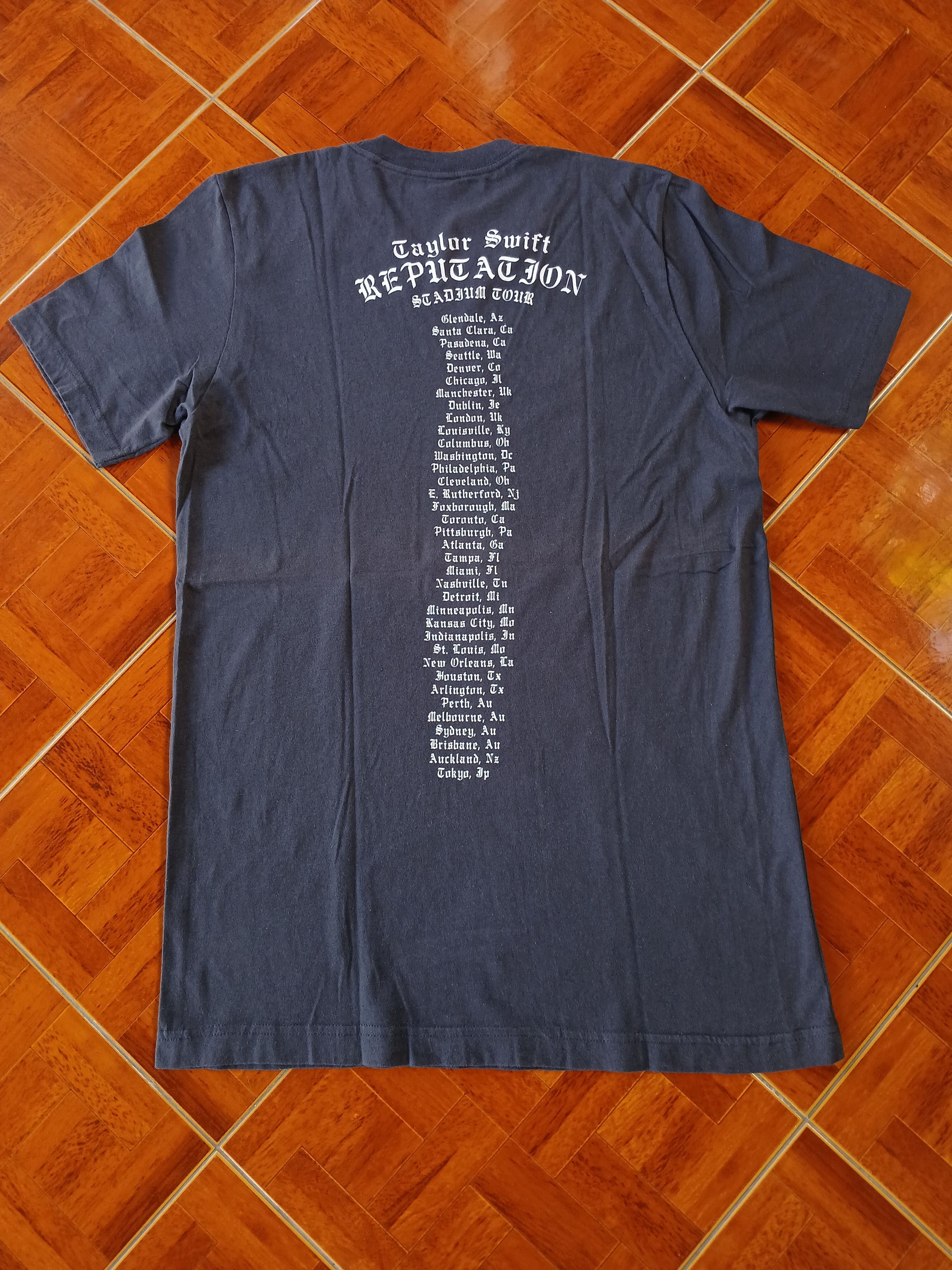 Band Tees × Taylor Gang Taylor Swift Reputation Tour Tee Shirt Size US M / EU 48-50 / 2 - 3 Thumbnail